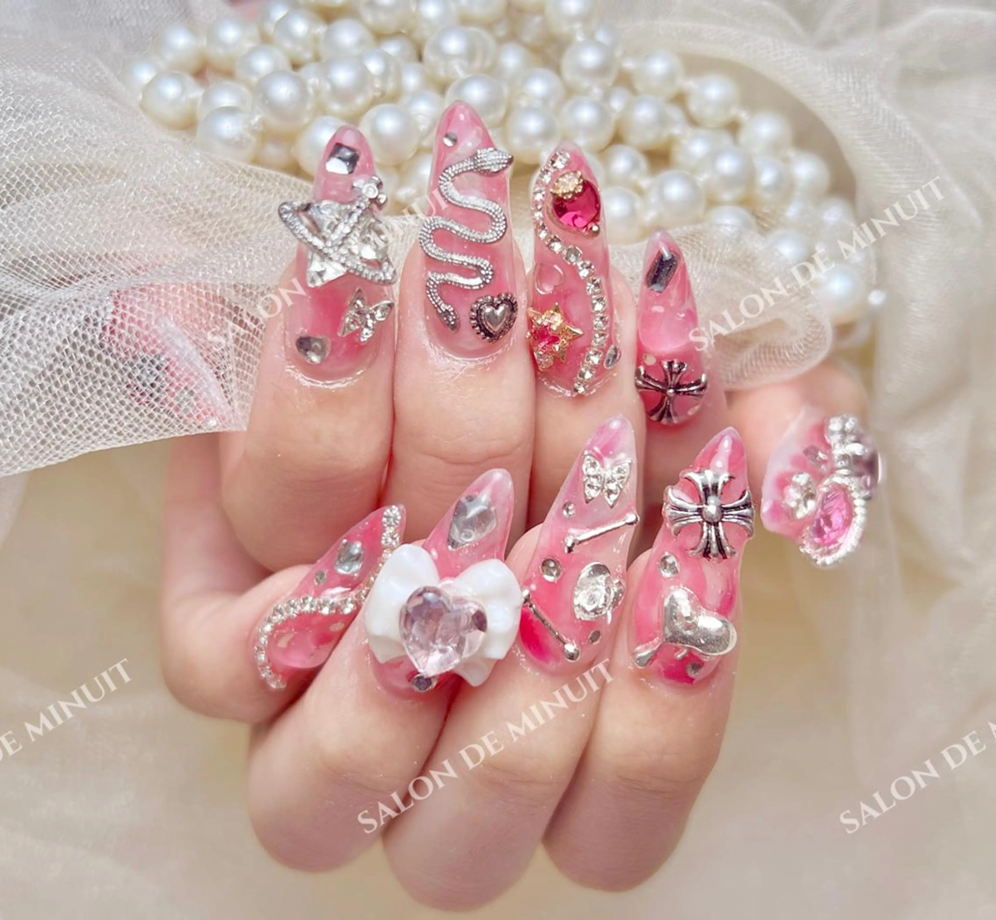 ネイル ハンドネイル ハンドケア Momo 🤍のネイルデザイン