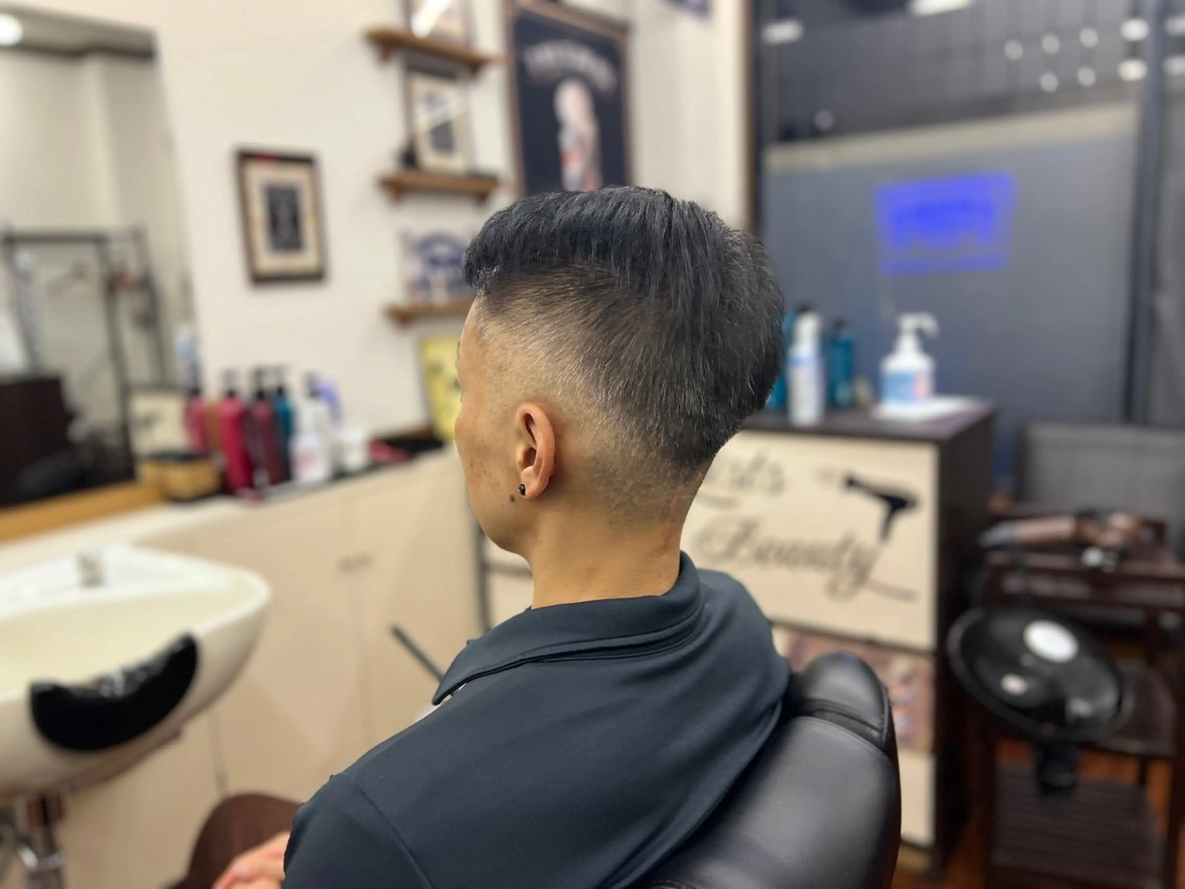 ショート メンズ フェードカット 髙橋 英貴のヘアスタイル