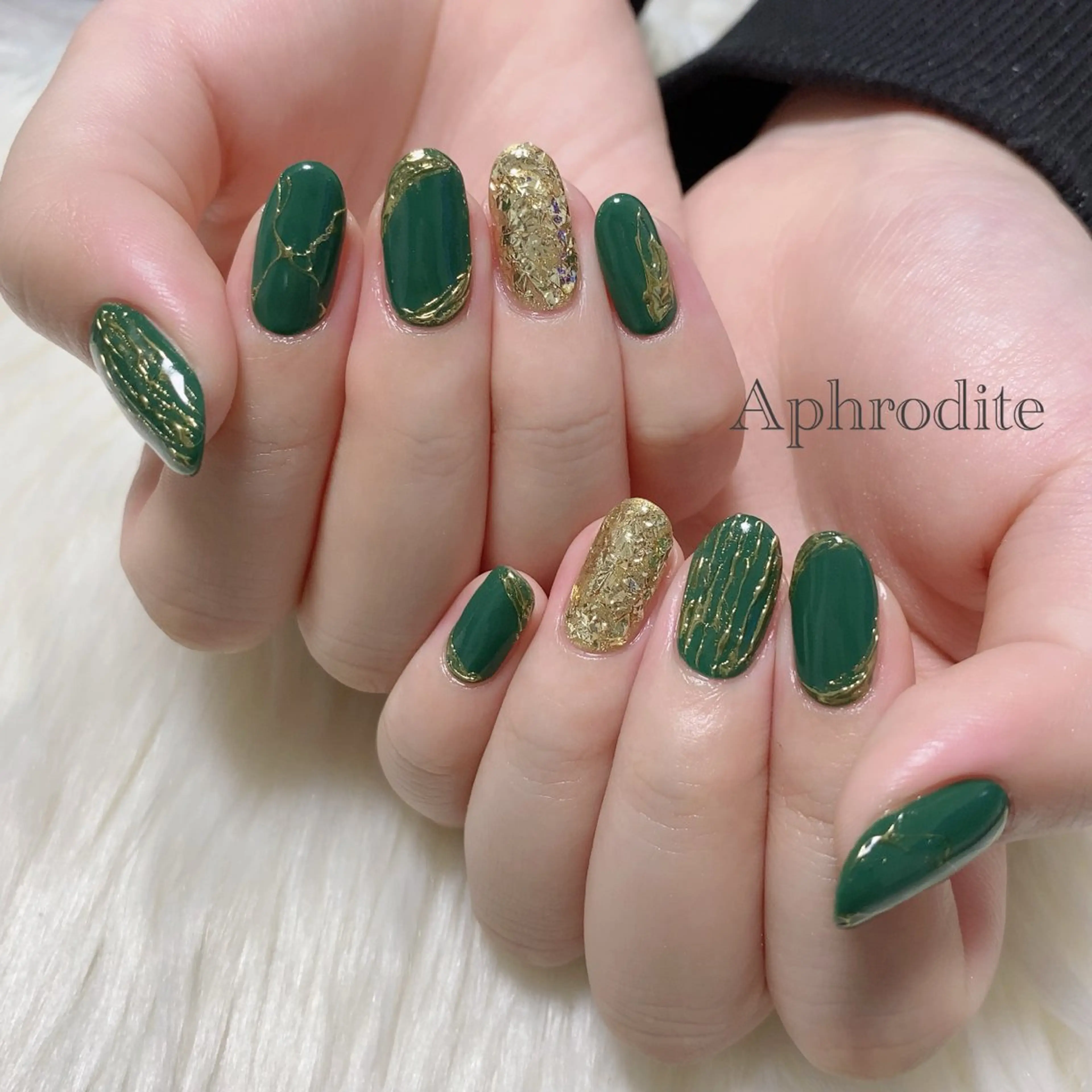 ネイル Aphrodite パラジェル認定サロンのネイルデザイン