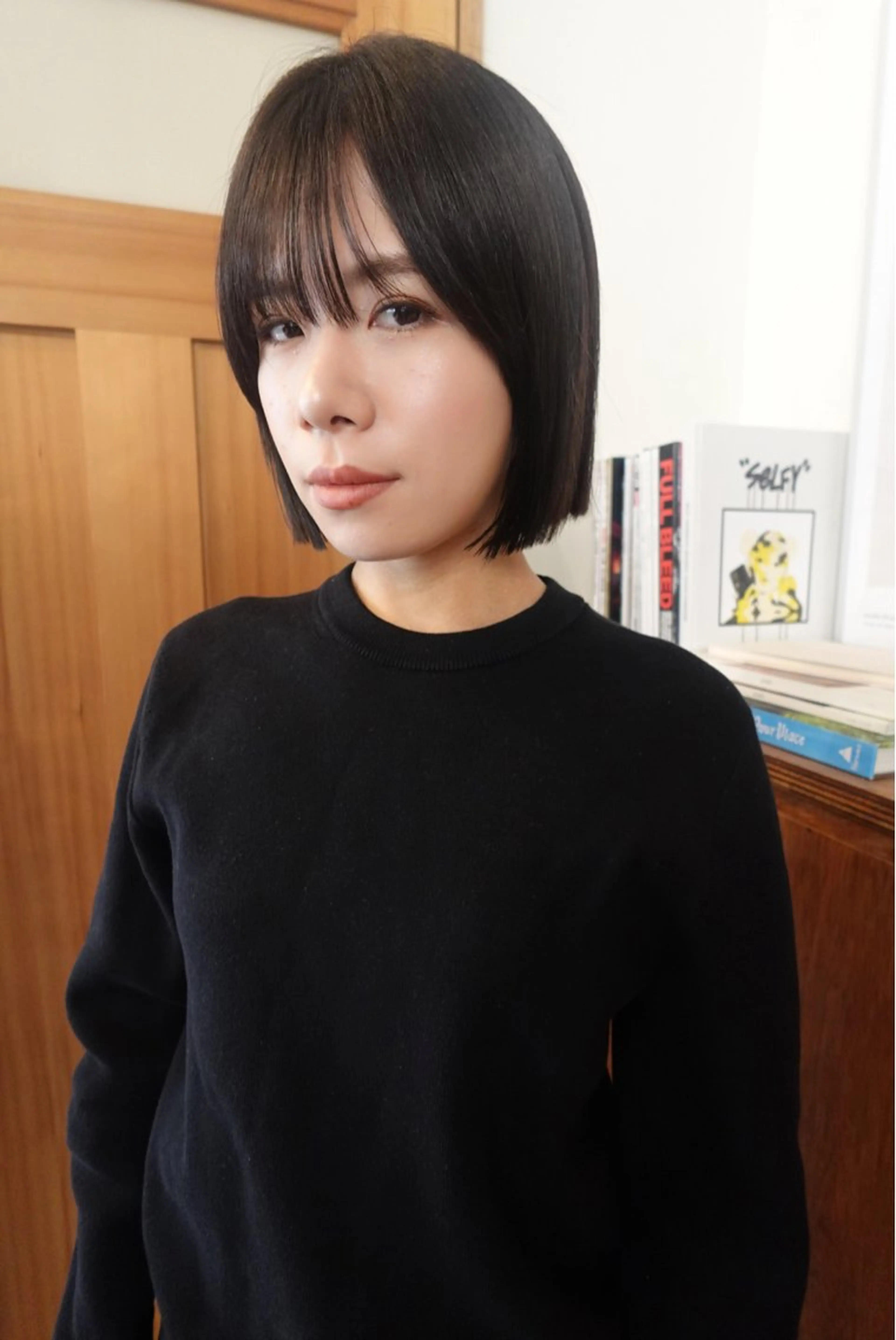 ショート カラー 切りっぱなしボブ 黒髪 ボブ カット ヘアカラー Stoop所属・momo /ボブ/パーマのヘアスタイル