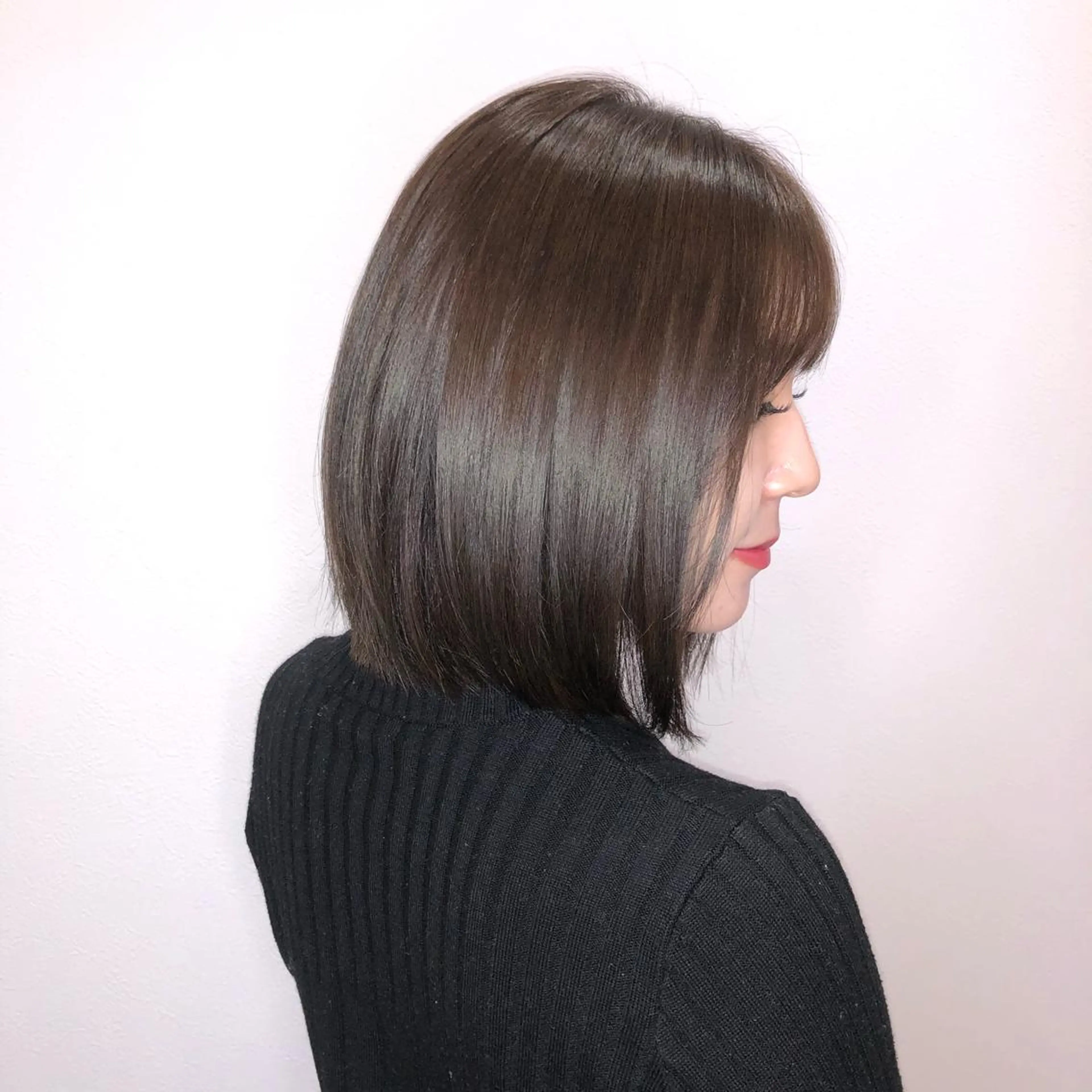 ショート カラー VIEWユリナ メイク/ カットのヘアスタイル