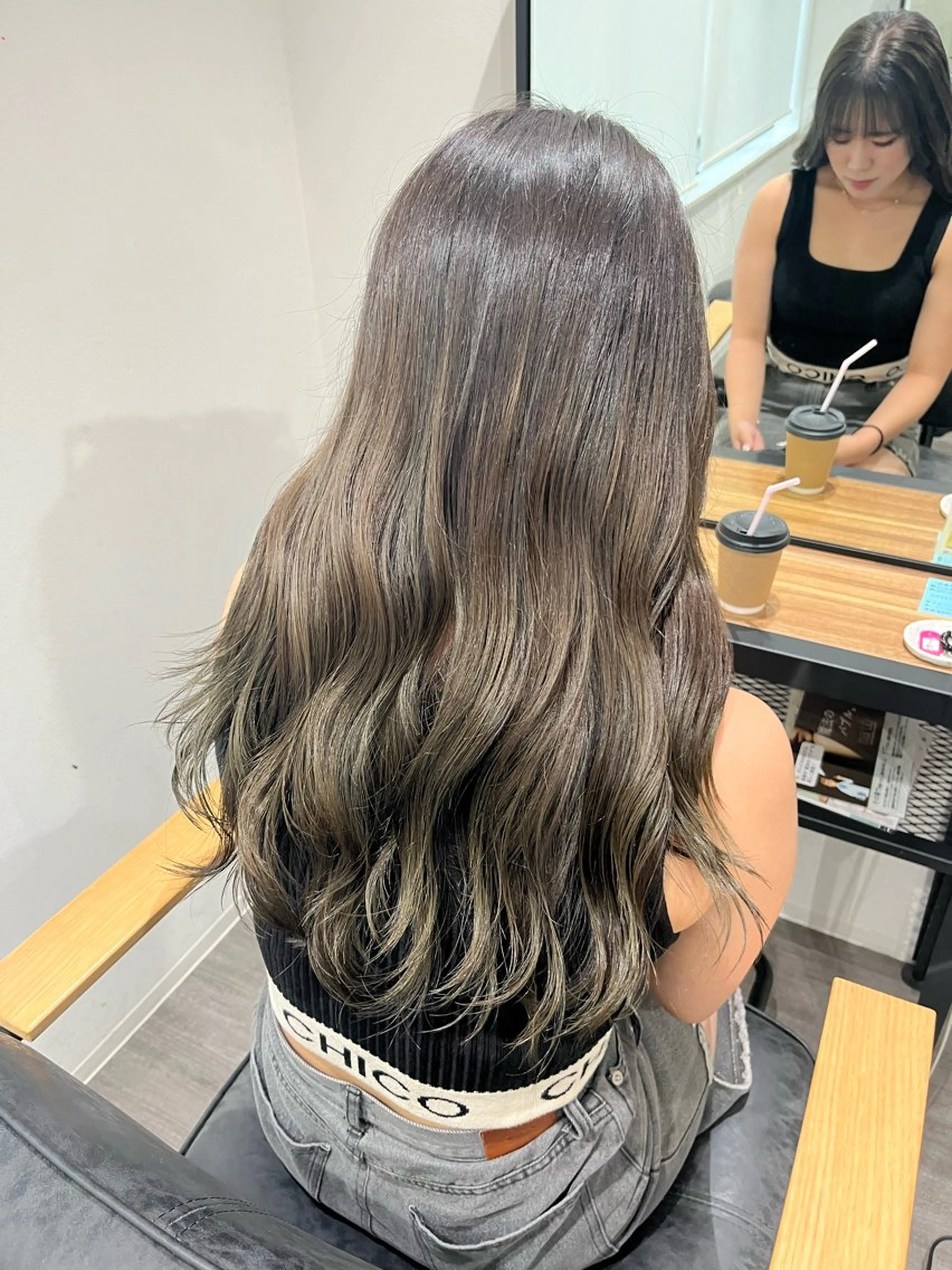 ロング カラー ヘアアレンジ 透明感カラー オリーブカラー ヘアカラー トリートメント cocotte 💟草間紫音💟のヘアスタイル