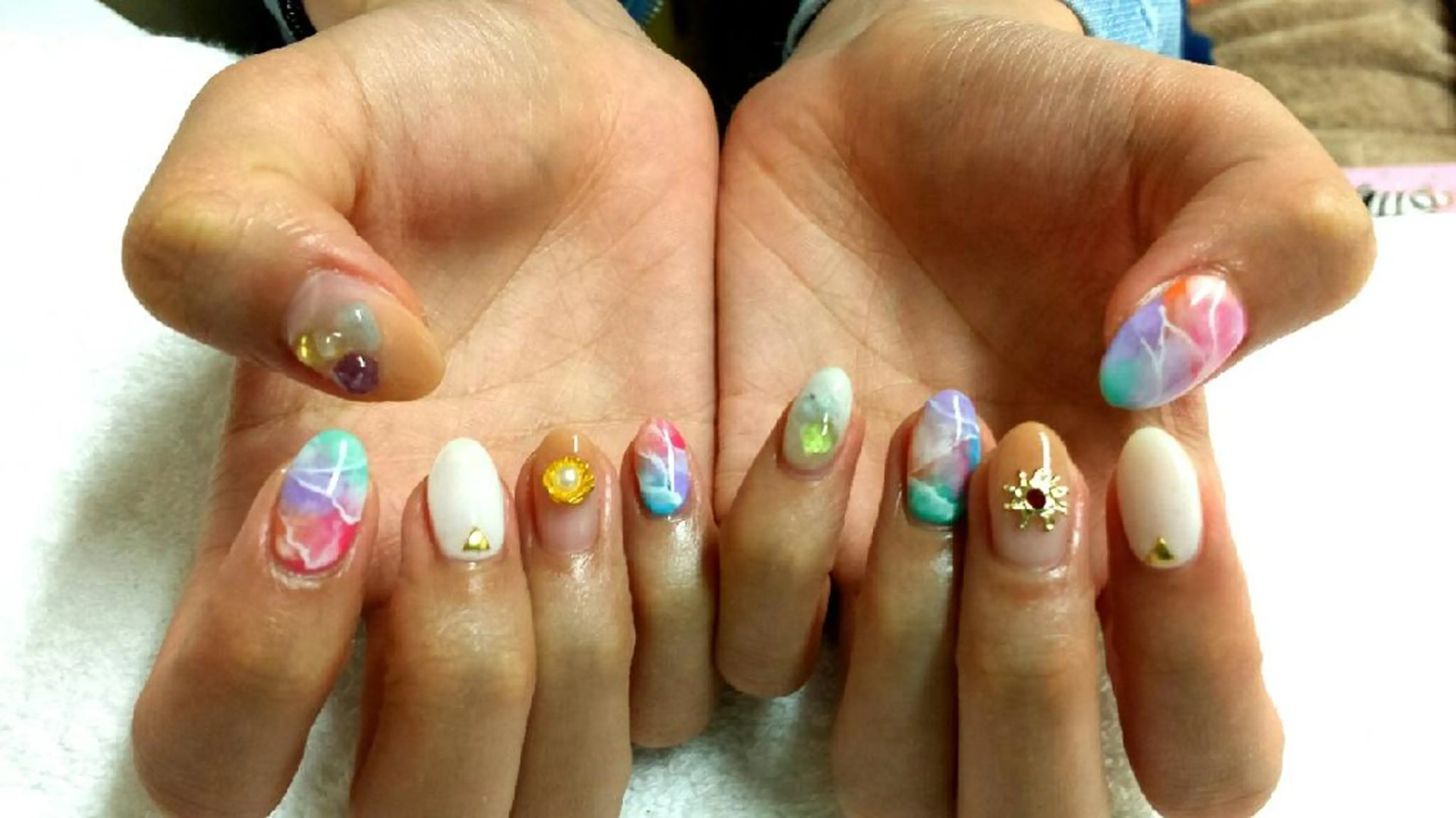 ネイル 河野ちえ (雑誌掲載サロン)のネイルデザイン