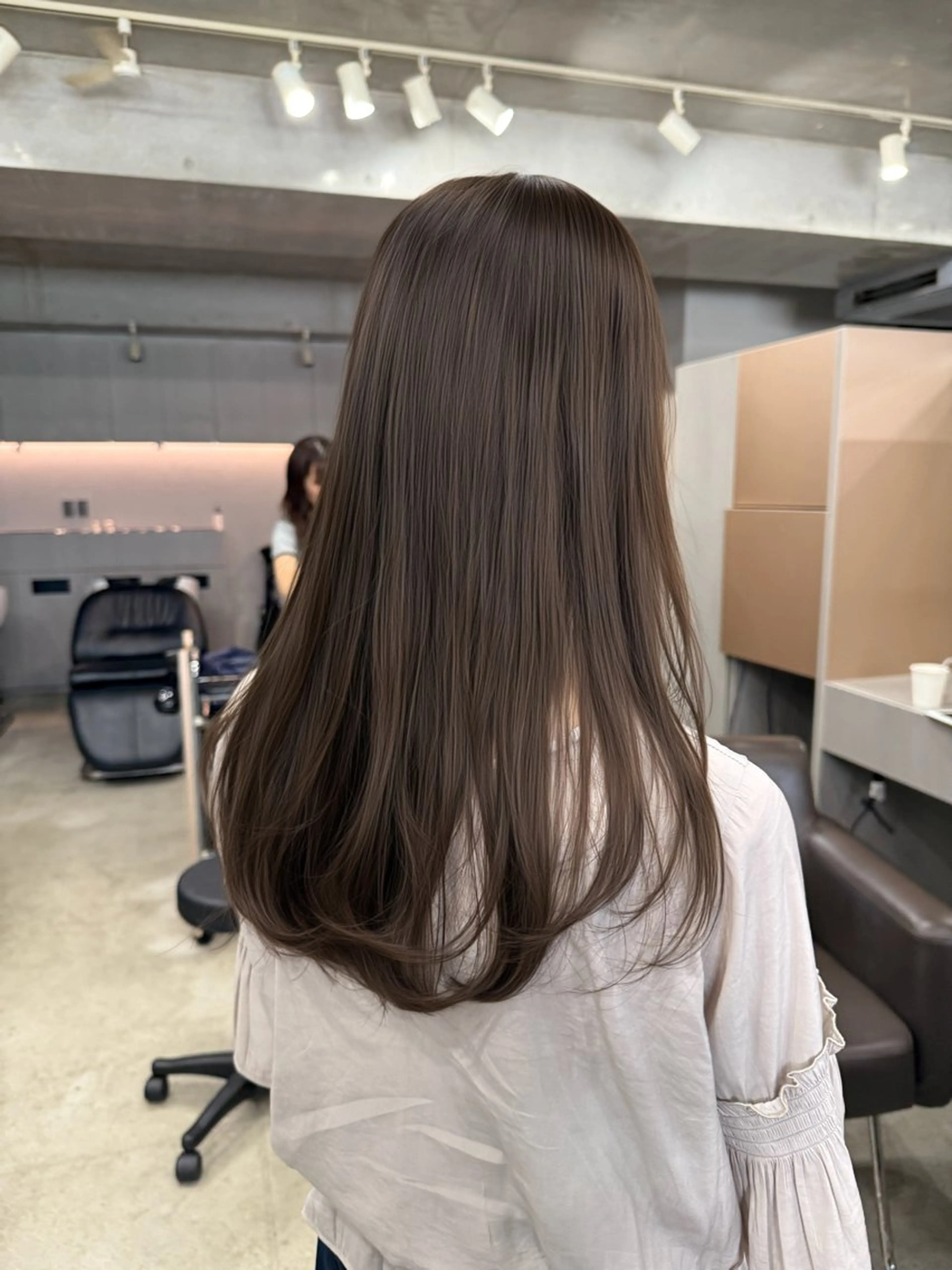 ロング カラー カット ヘアカラー 表参道/赤み無し 透明感 colorのヘアスタイル