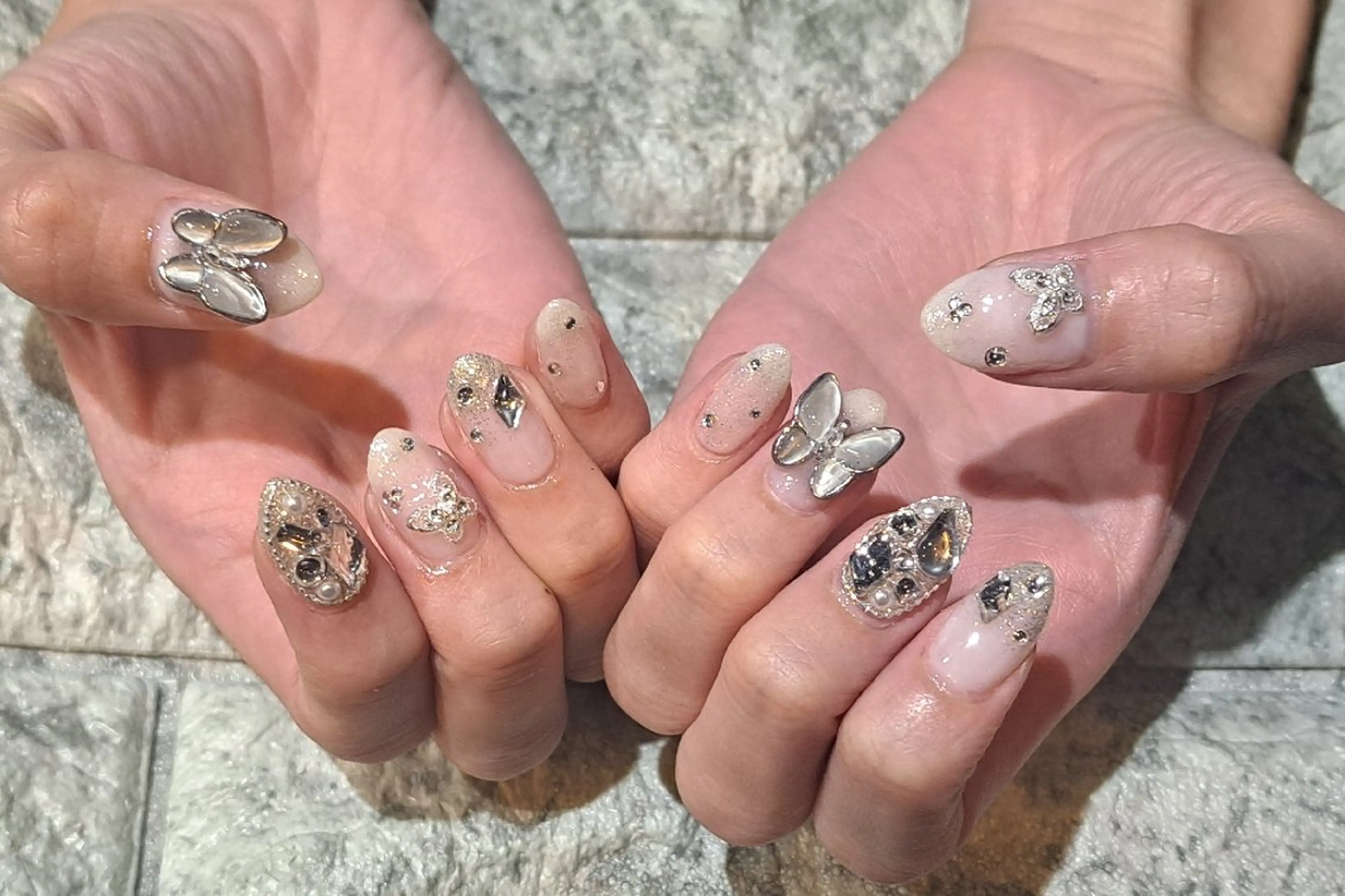 ネイル ジェルネイル ハンドネイル RounGe町田店 🧸大谷のネイルデザイン