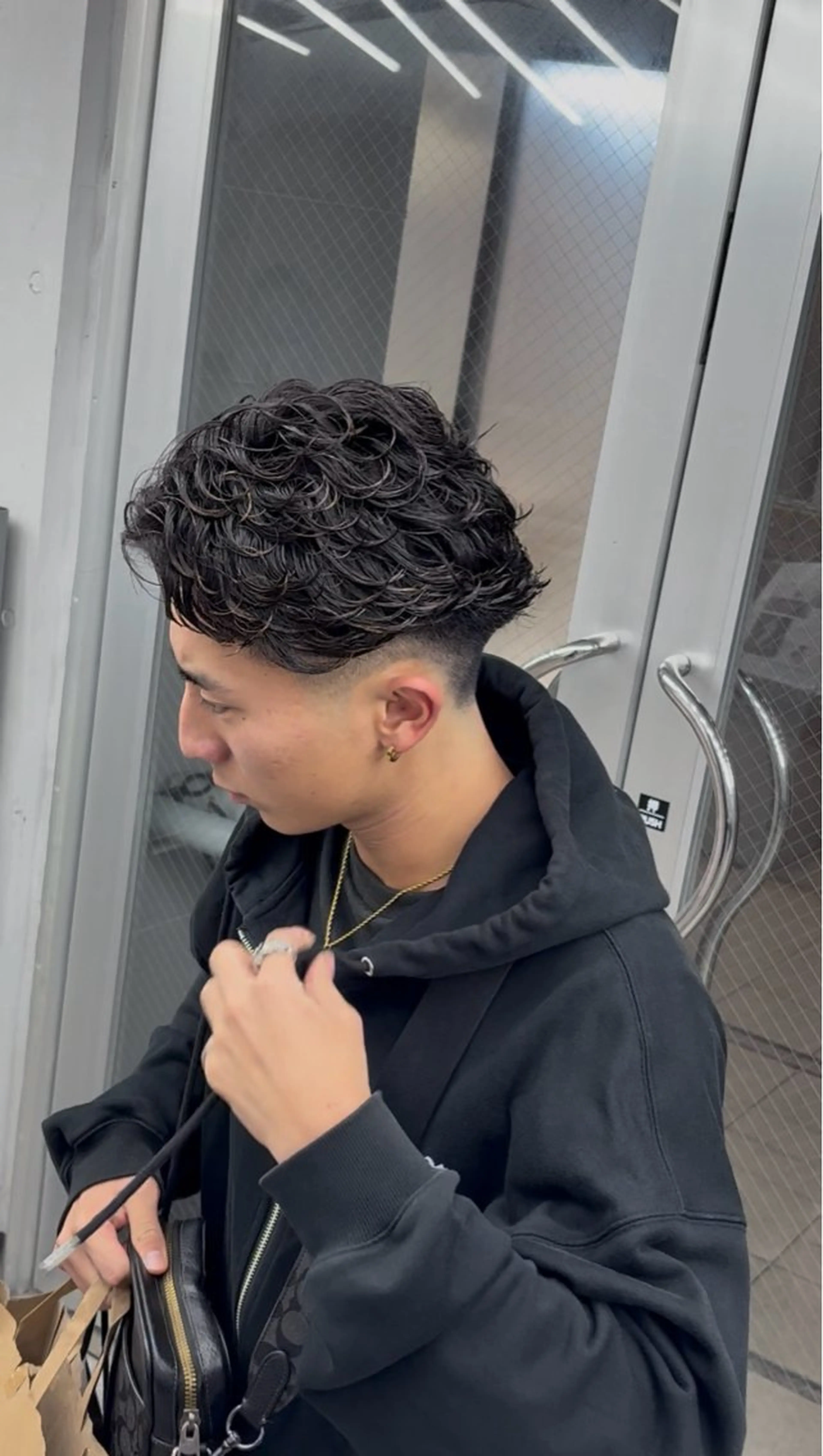 ショート パーマ メンズ カット パーマ ØVARL　Jingumae所属・OVARL/ メンズパーマ/きらりのヘアスタイル