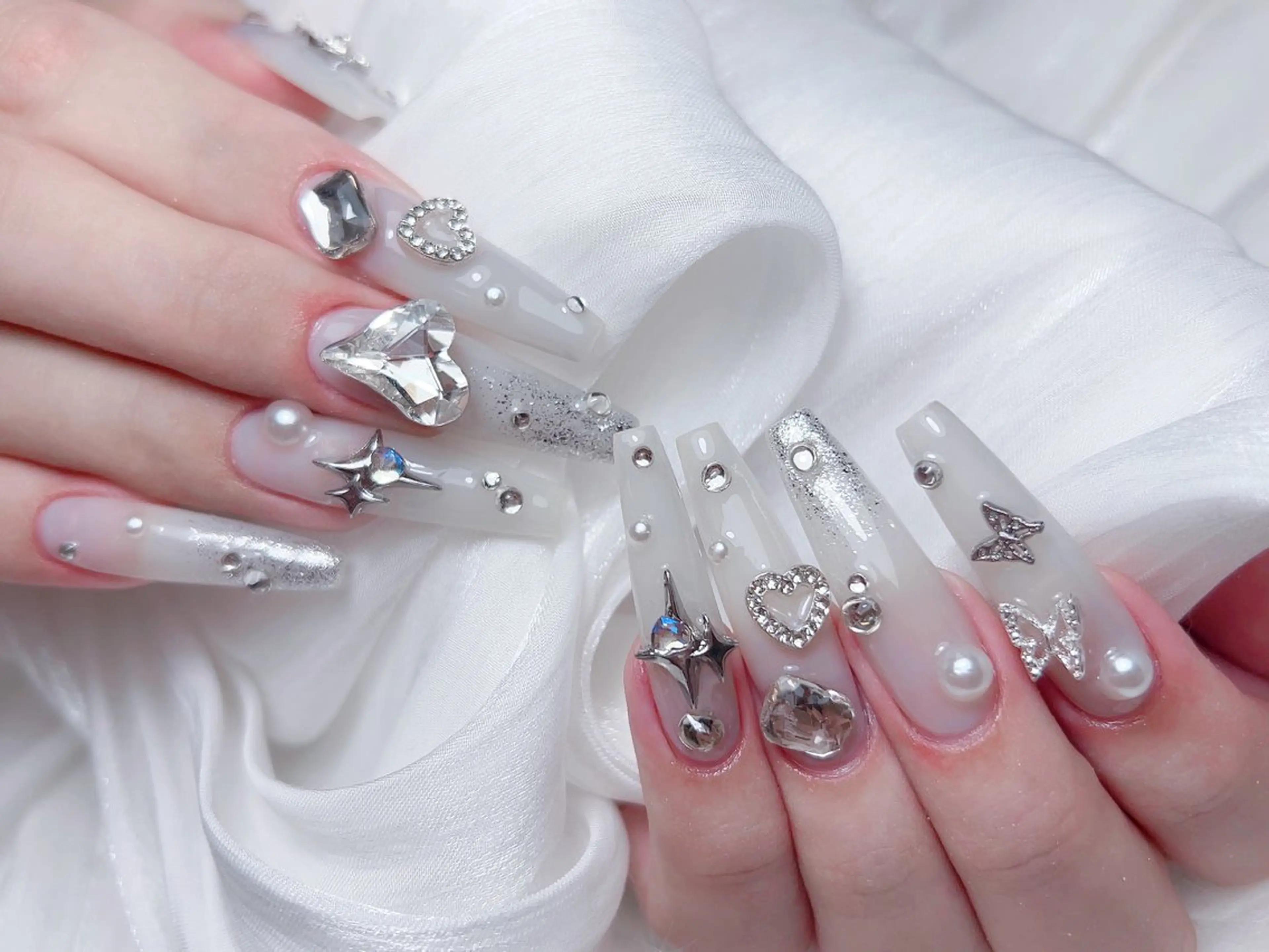 ネイル M🌷nail 長さだし専門店のネイルデザイン