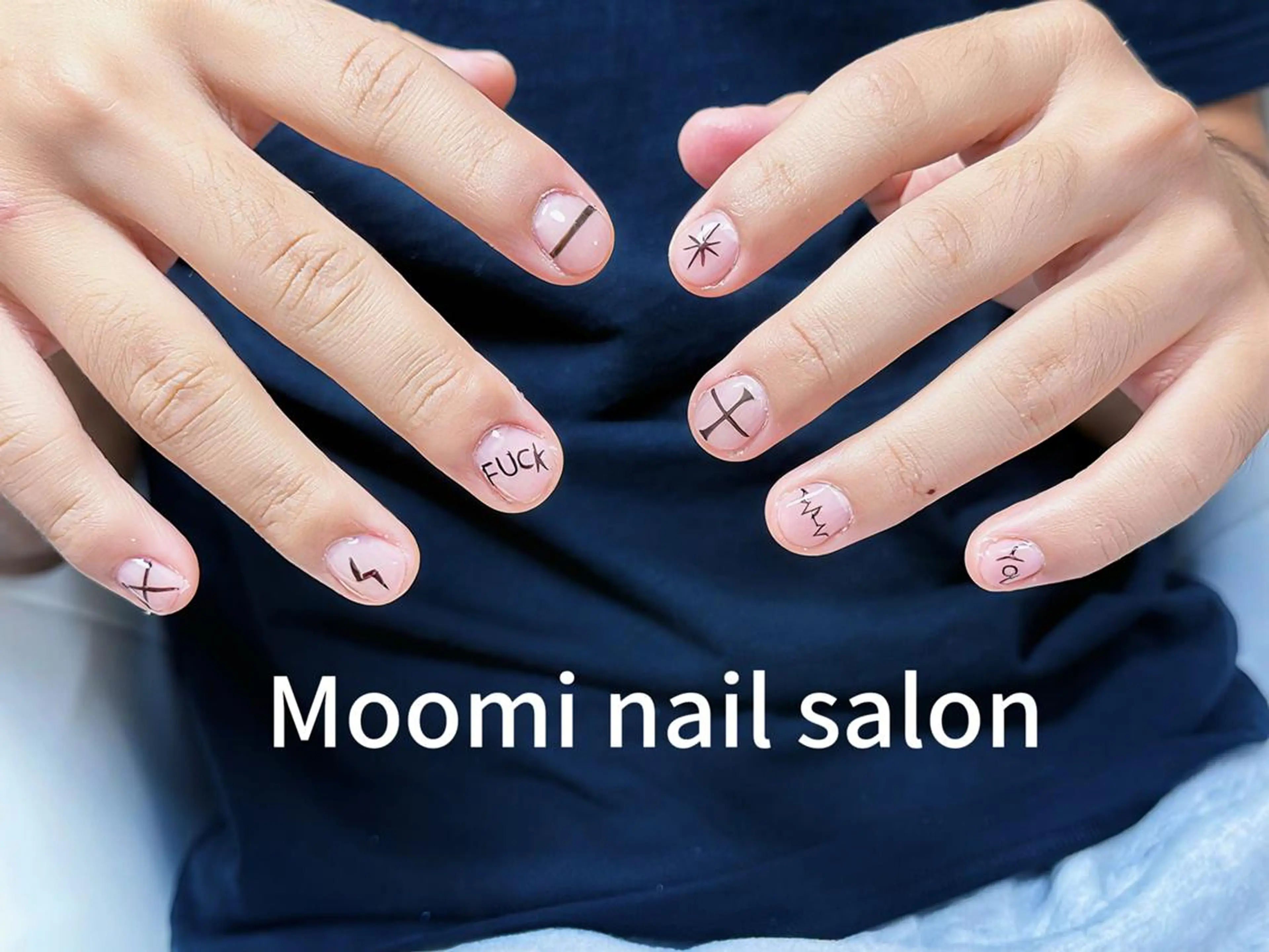 ショート ハンドネイル Moomi nail salonのネイルデザイン