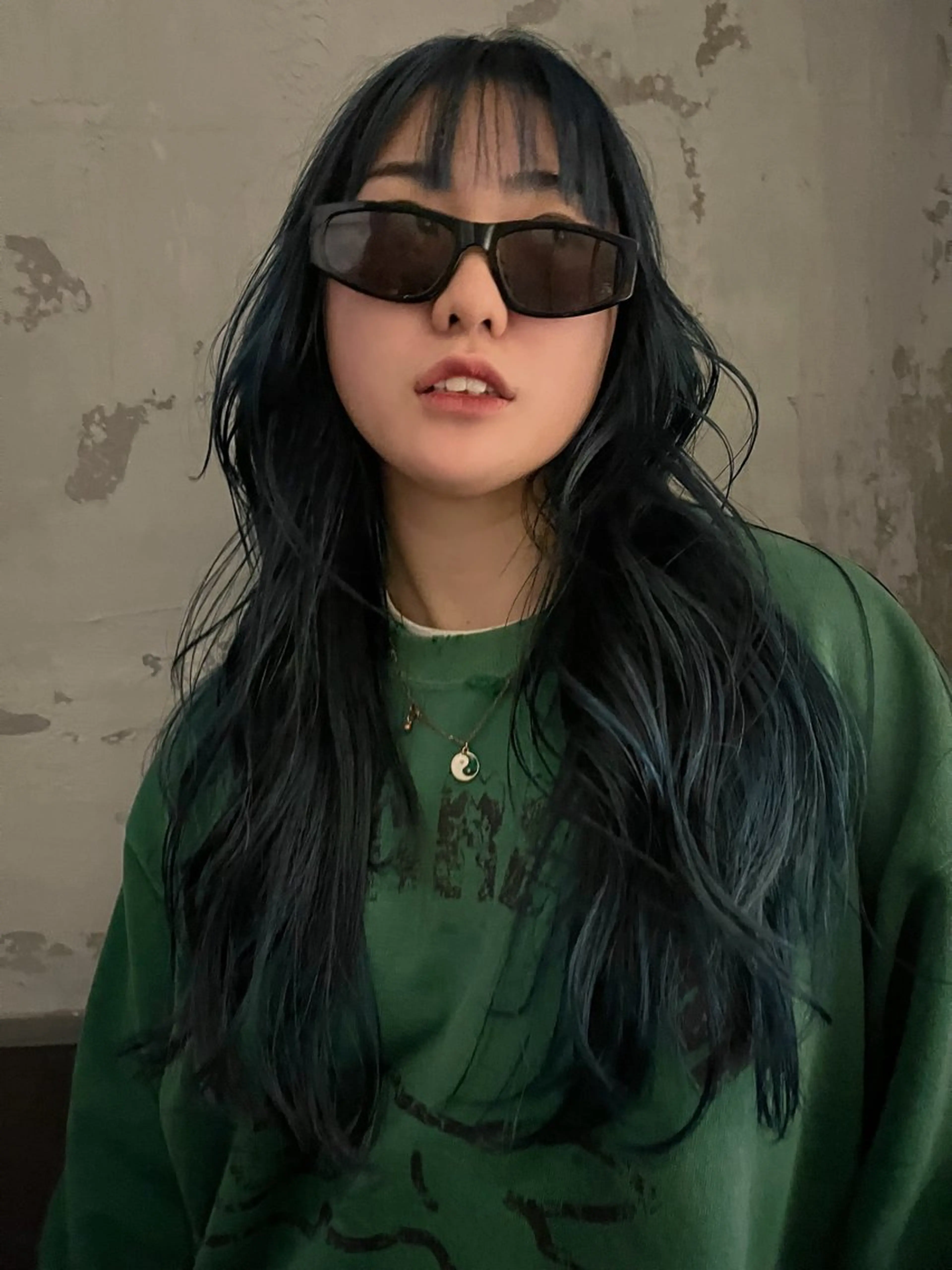 ロング 田中 里奈のヘアスタイル