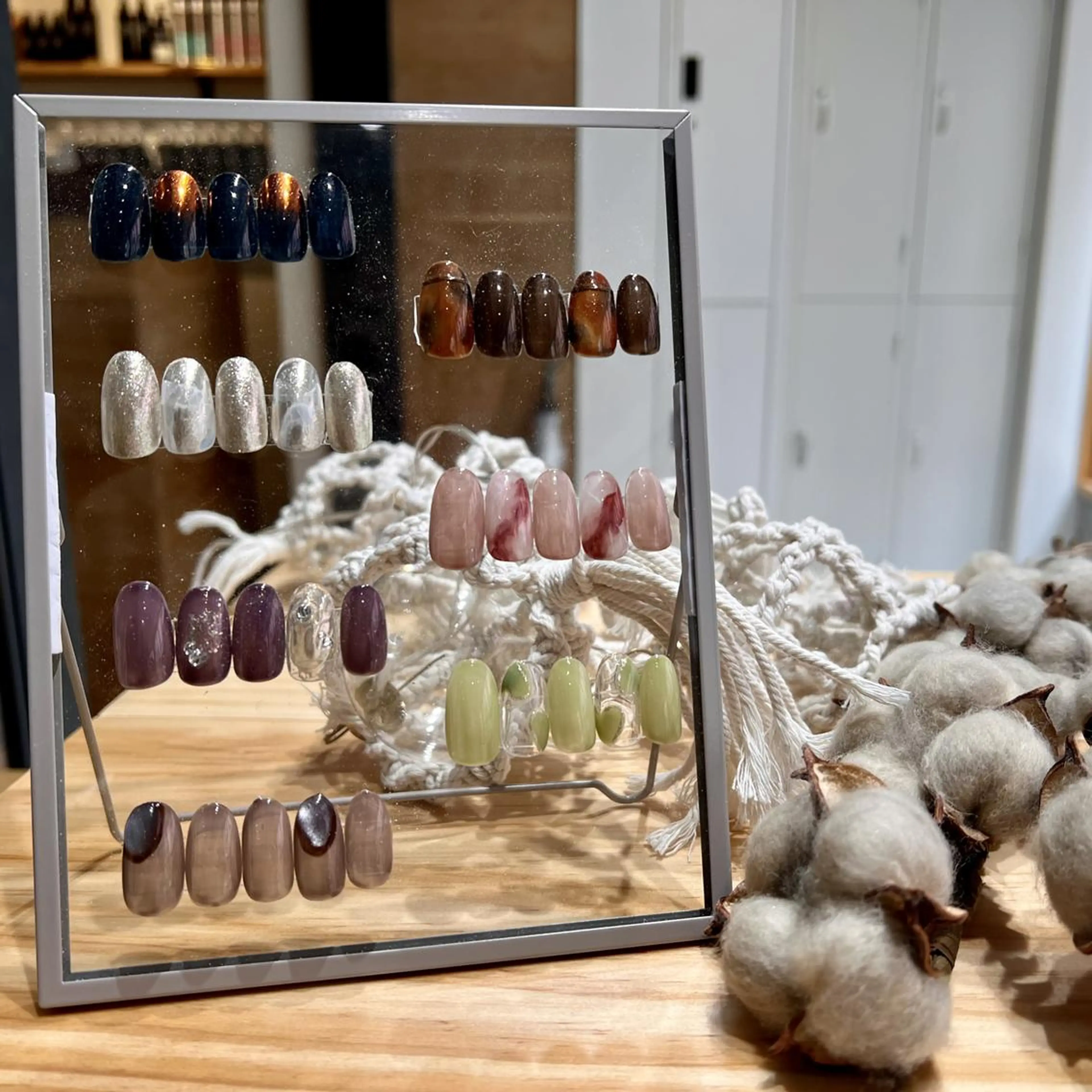 【当日限定オフ込み🌟】4本アート/カラー変更可(7種類)♪ ¥5700【パラジェル認定🦋】minimo限定🦋の写真