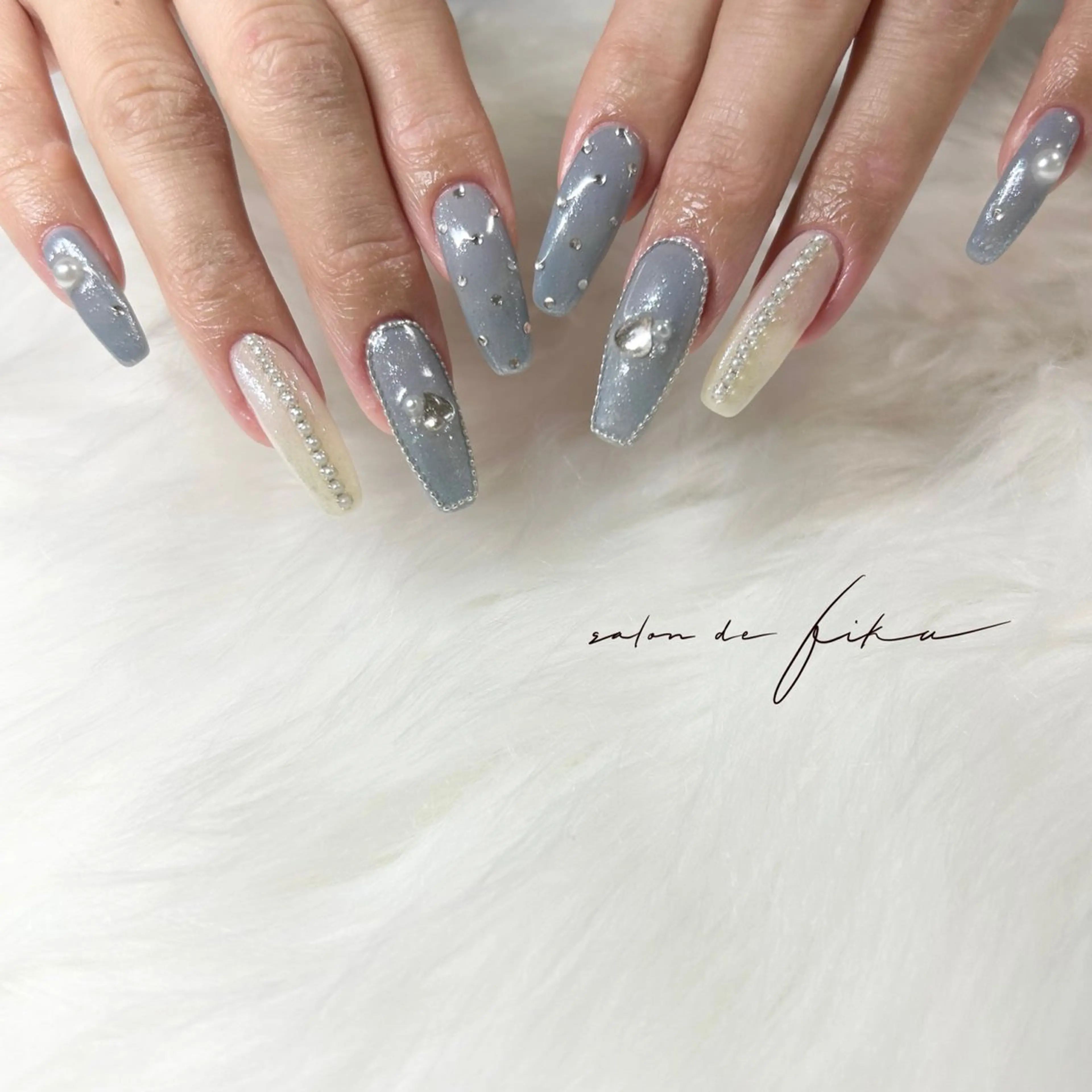 ネイル Rio 𓍼のネイルデザイン