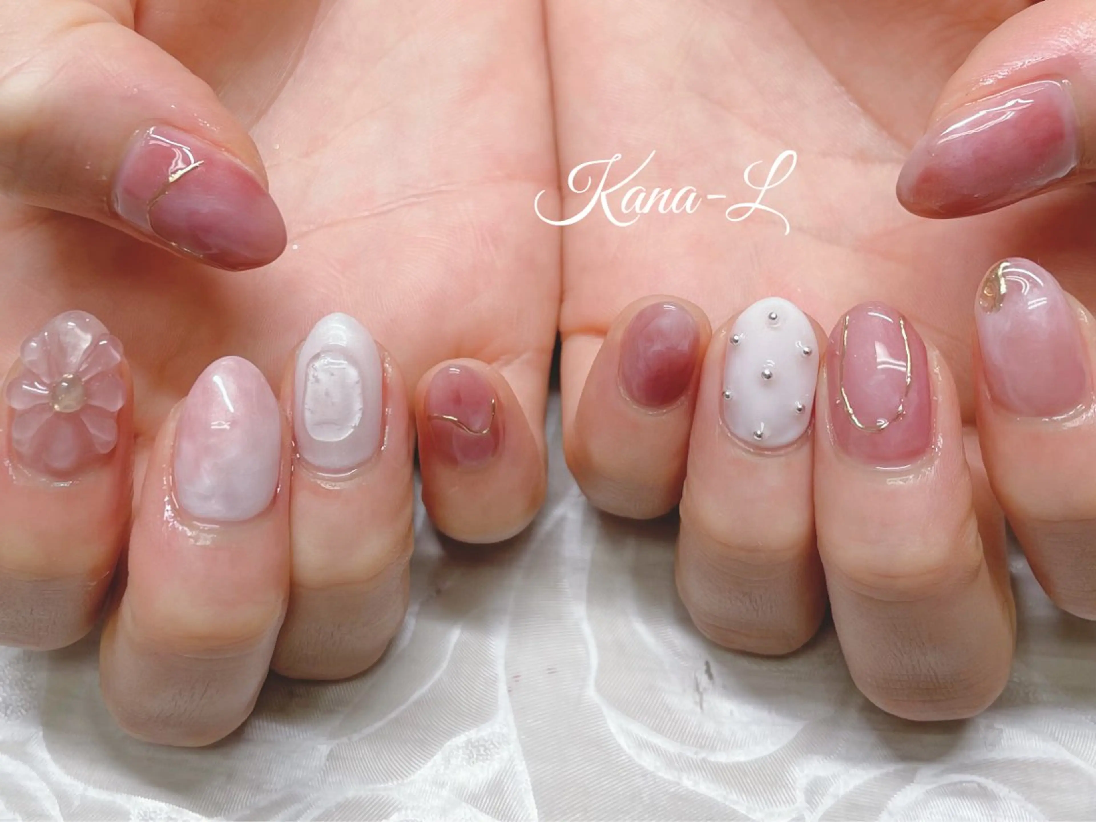ネイル フラワーネイル ジェルネイル ニュアンスネイル パラジェル ピンク 芦辺 香奈のネイルデザイン