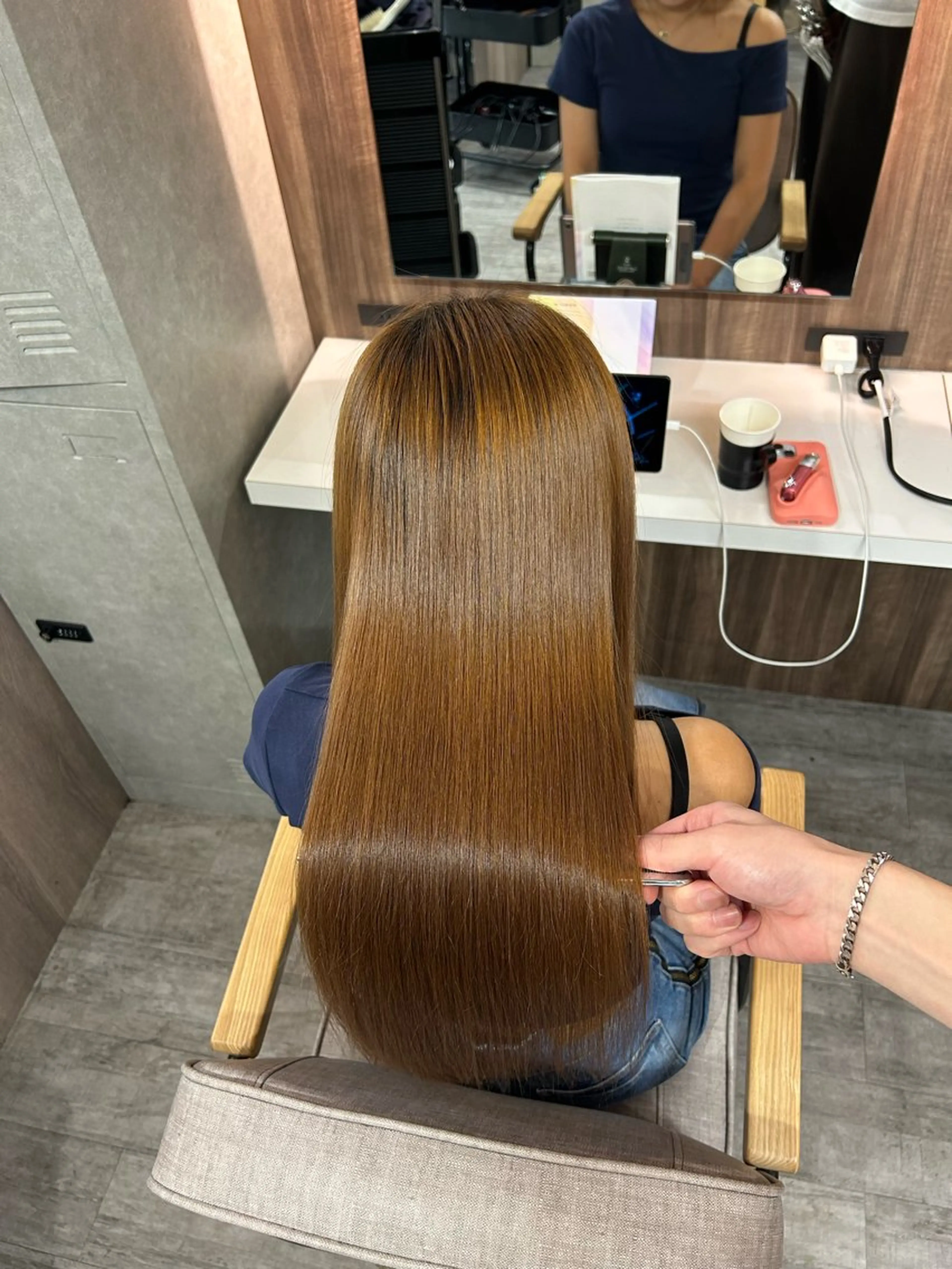 ロング カット 縮毛矯正 ユアーズヘアーセカンド所属・広島No.1美髪矯正 髪質改善/河村総一郎のヘアスタイル