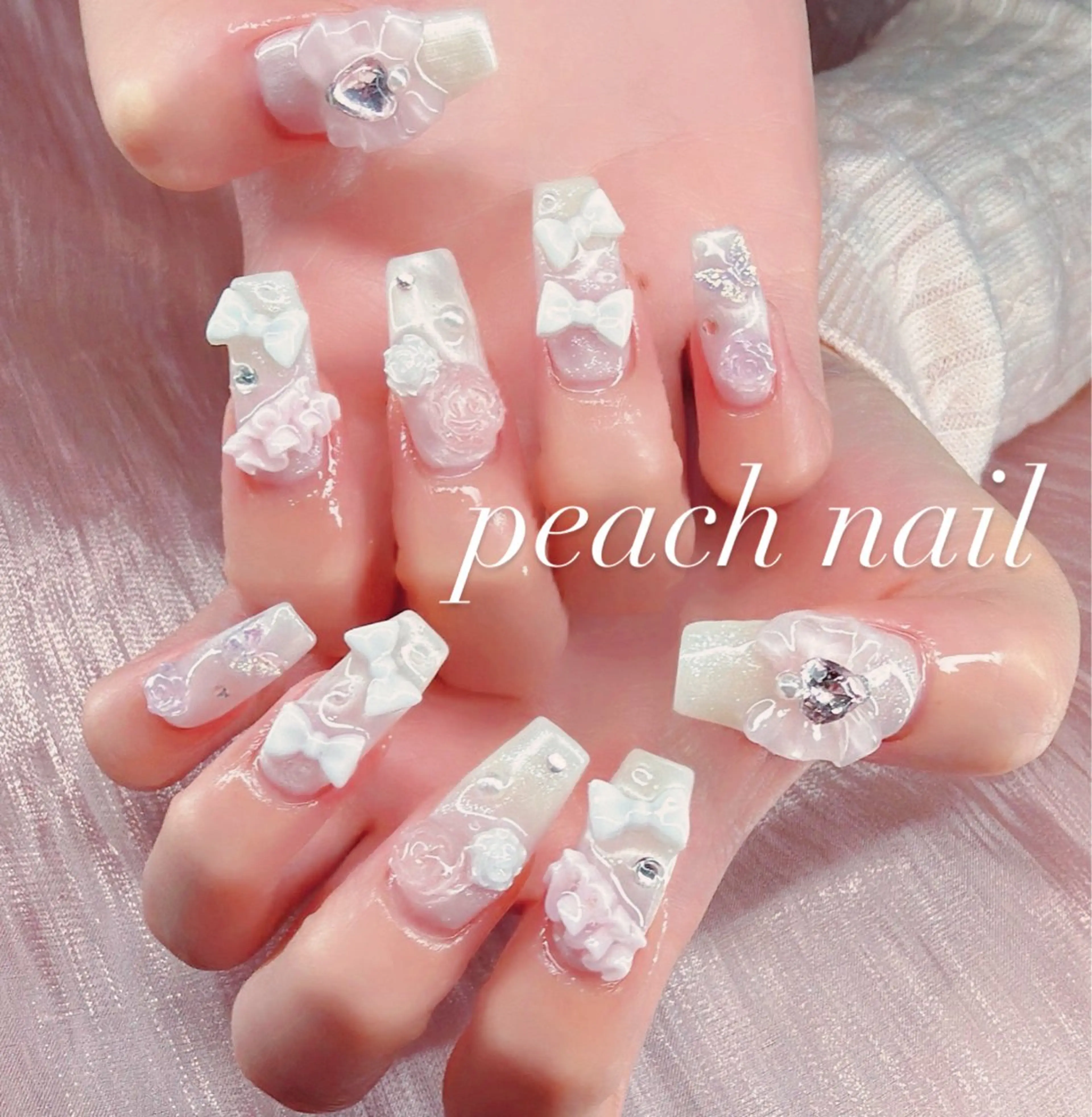 ネイル 成人式 ジェルネイル キラキラネイル 韓国ネイル パラジェル ハンドネイル . kiyomiのネイルデザイン