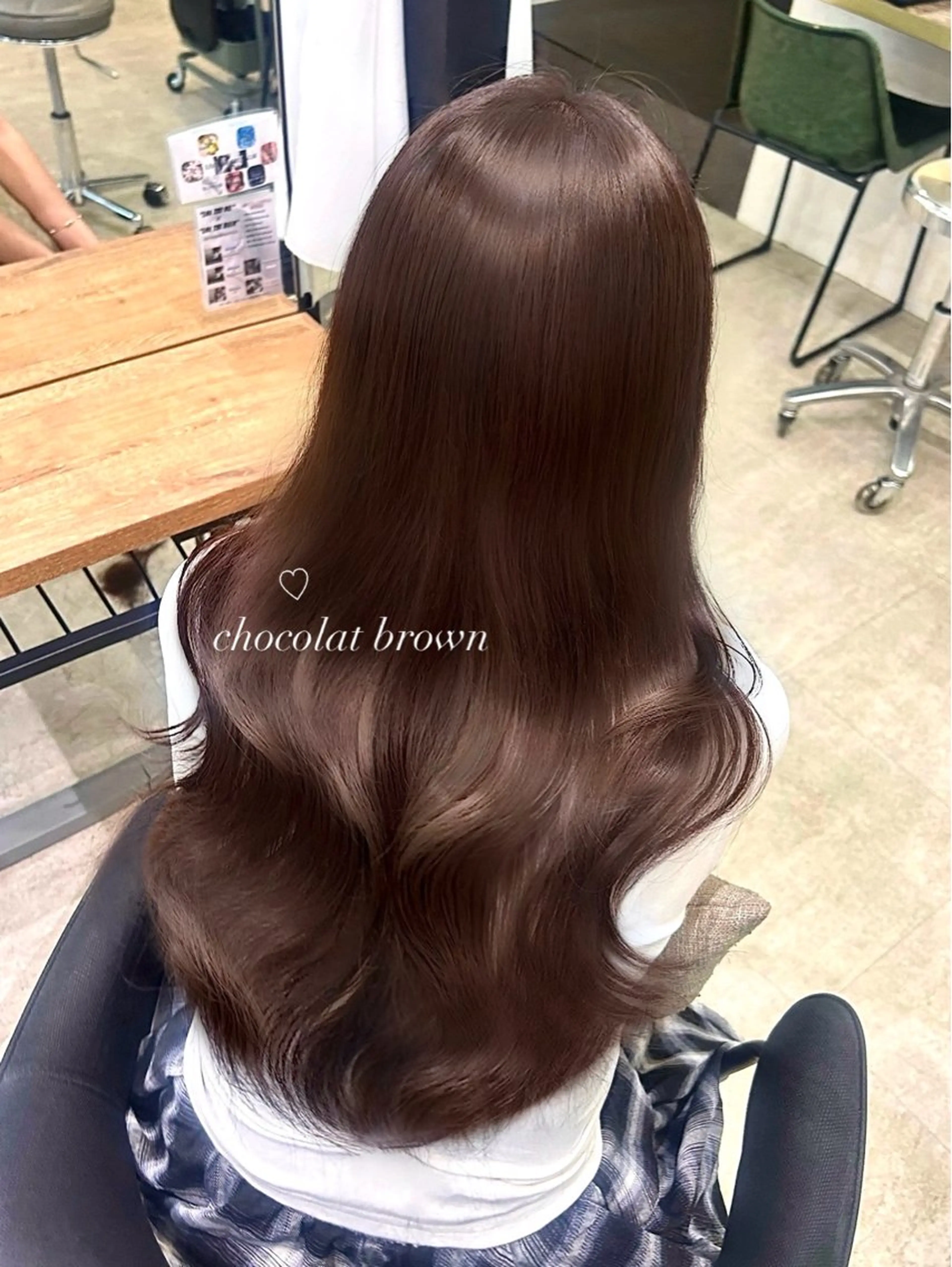 ♡美容液たっぷり配合♡ new view カラー ➕💎リペアトリートメント💎の写真