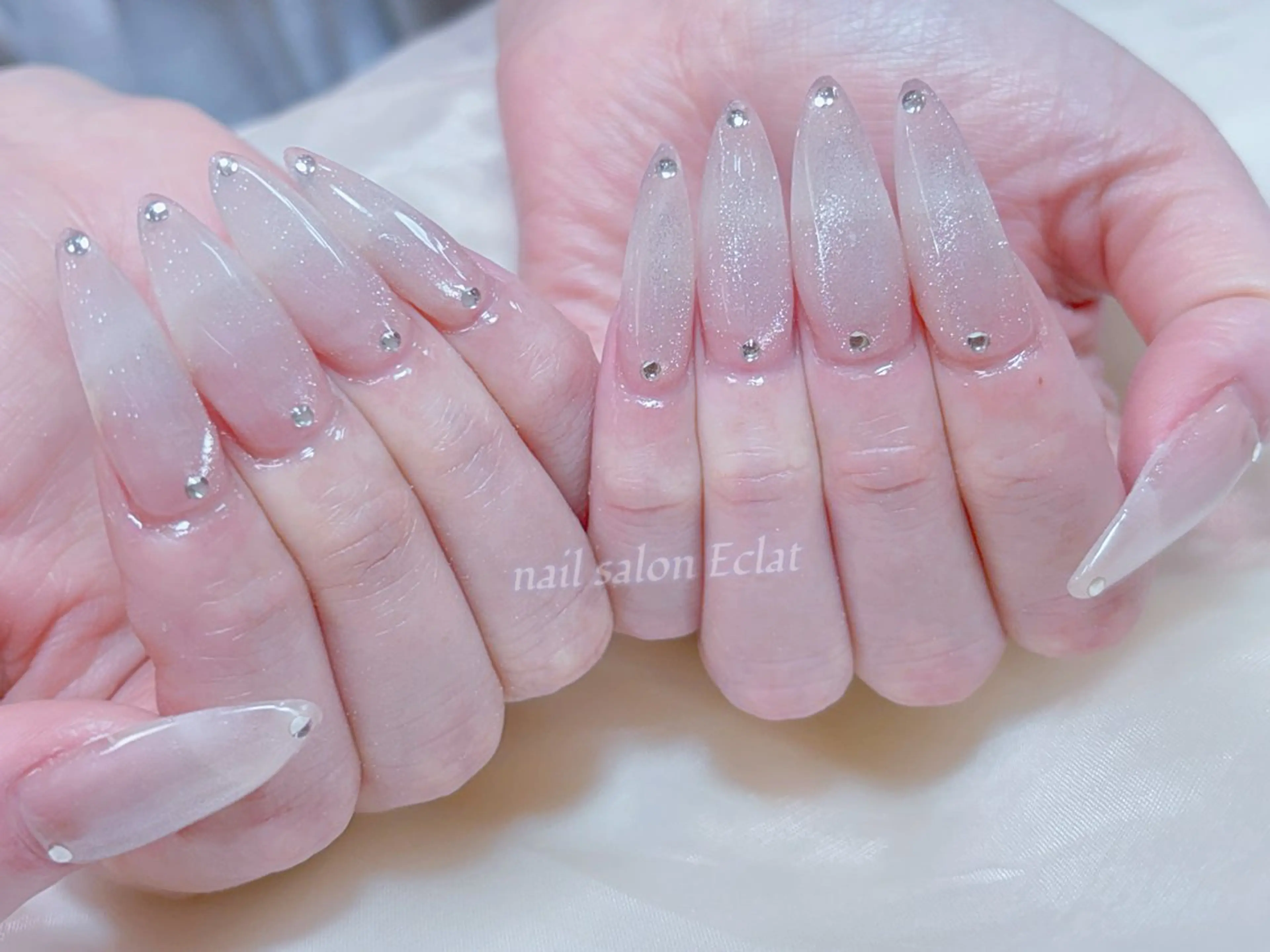 ネイル ネイルサロンエクラ 🫧Shizukaのネイルデザイン