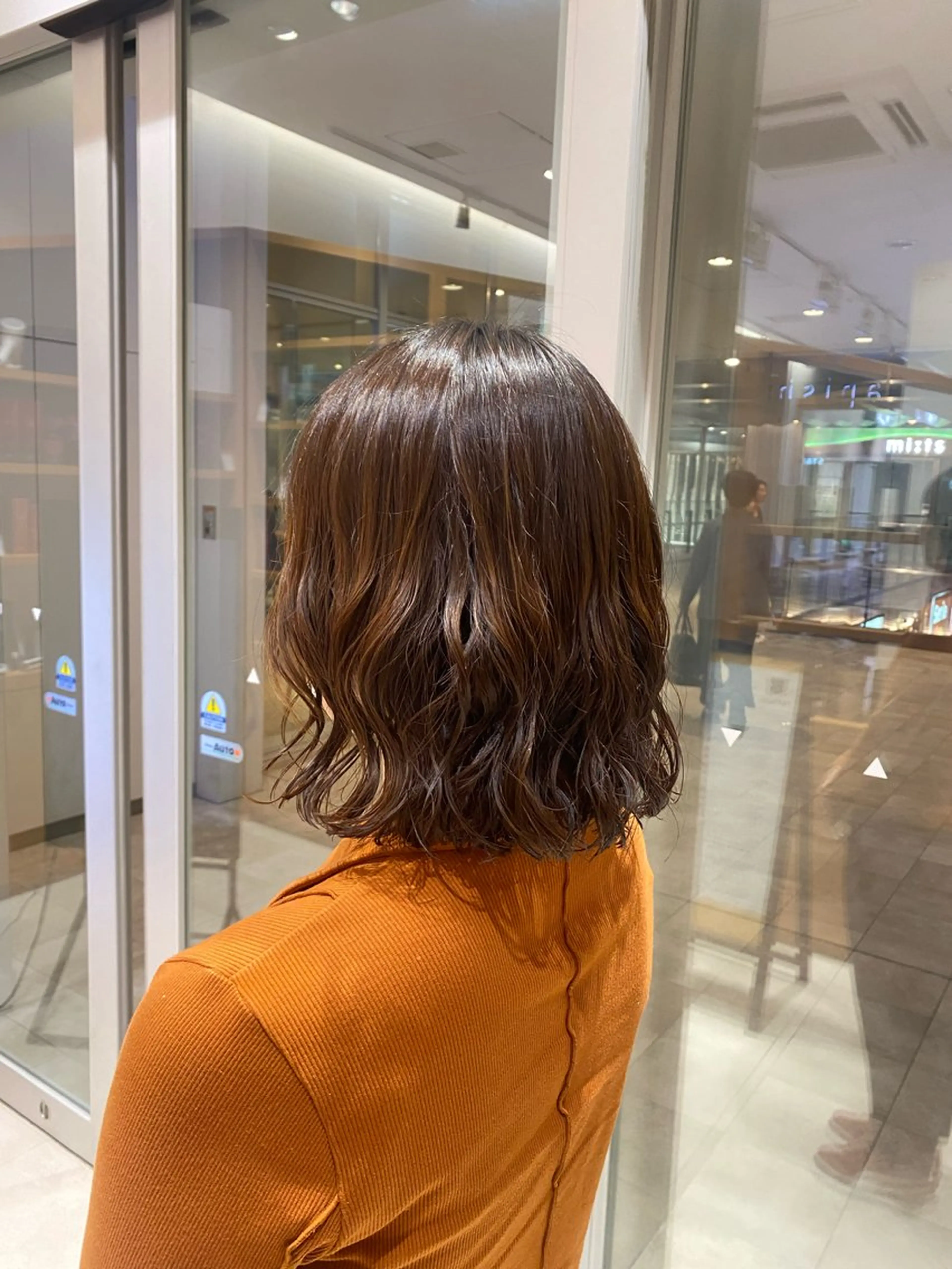 ミディアム パーマ ミディアムパーマ apish 国分寺 / 鈴木 花穏のヘアスタイル