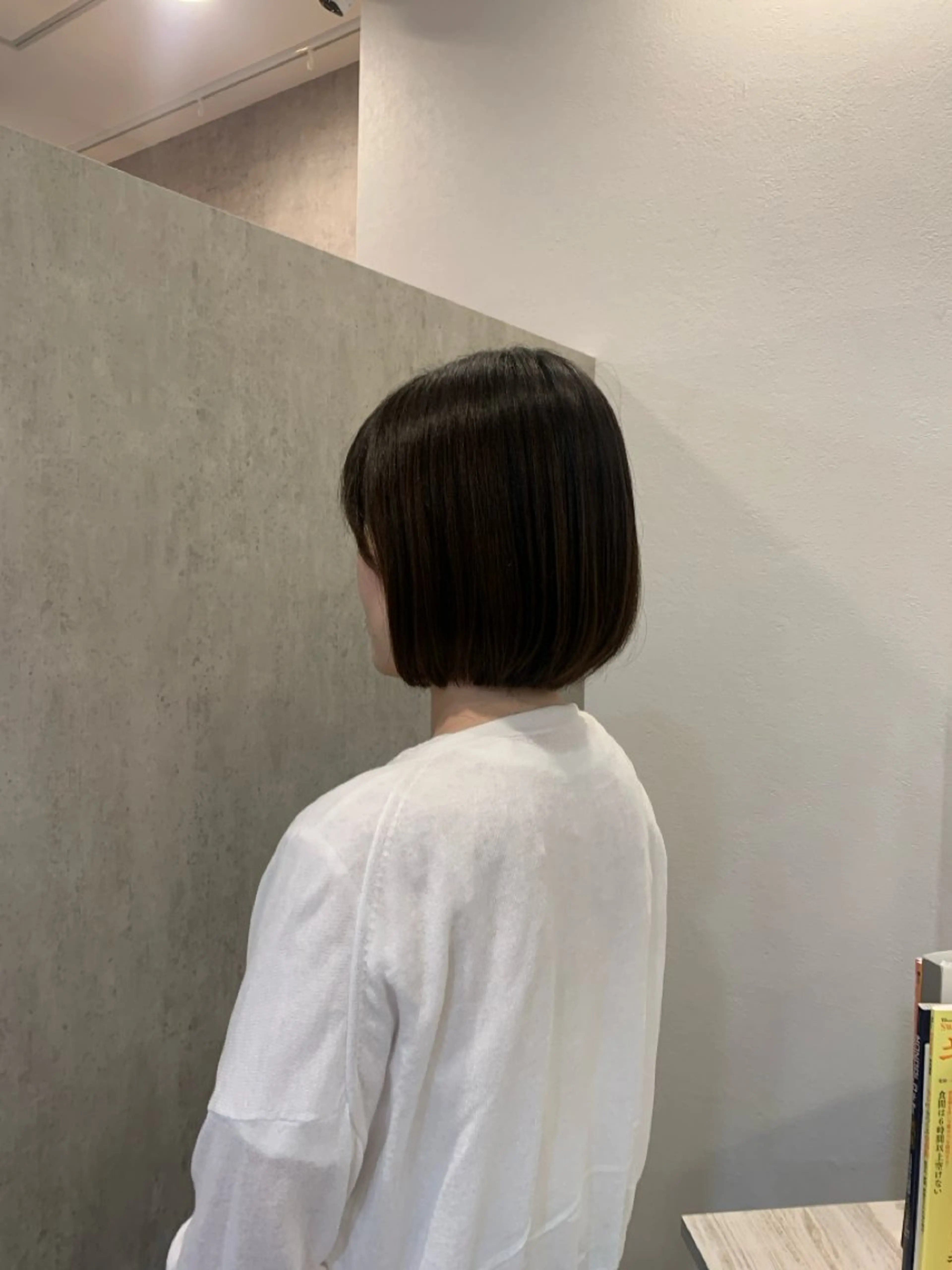 ショート ボブ レイヤーカット 西宮北口/みなみのヘアスタイル