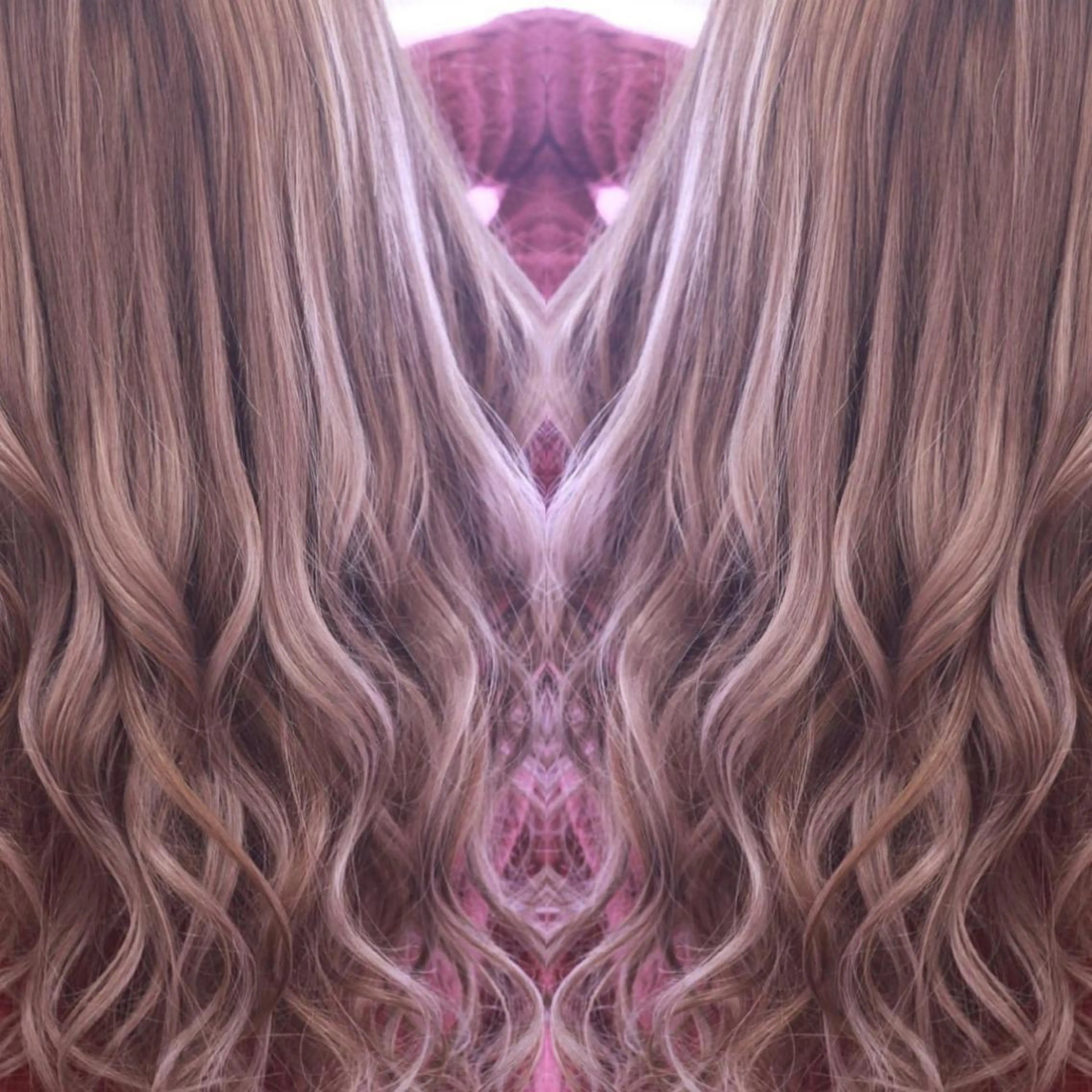 ロング カラー ピンクカラー カット ヘアカラー トリートメント エクステ れん/ハイトーン /エクステ/韓国風のヘアスタイル