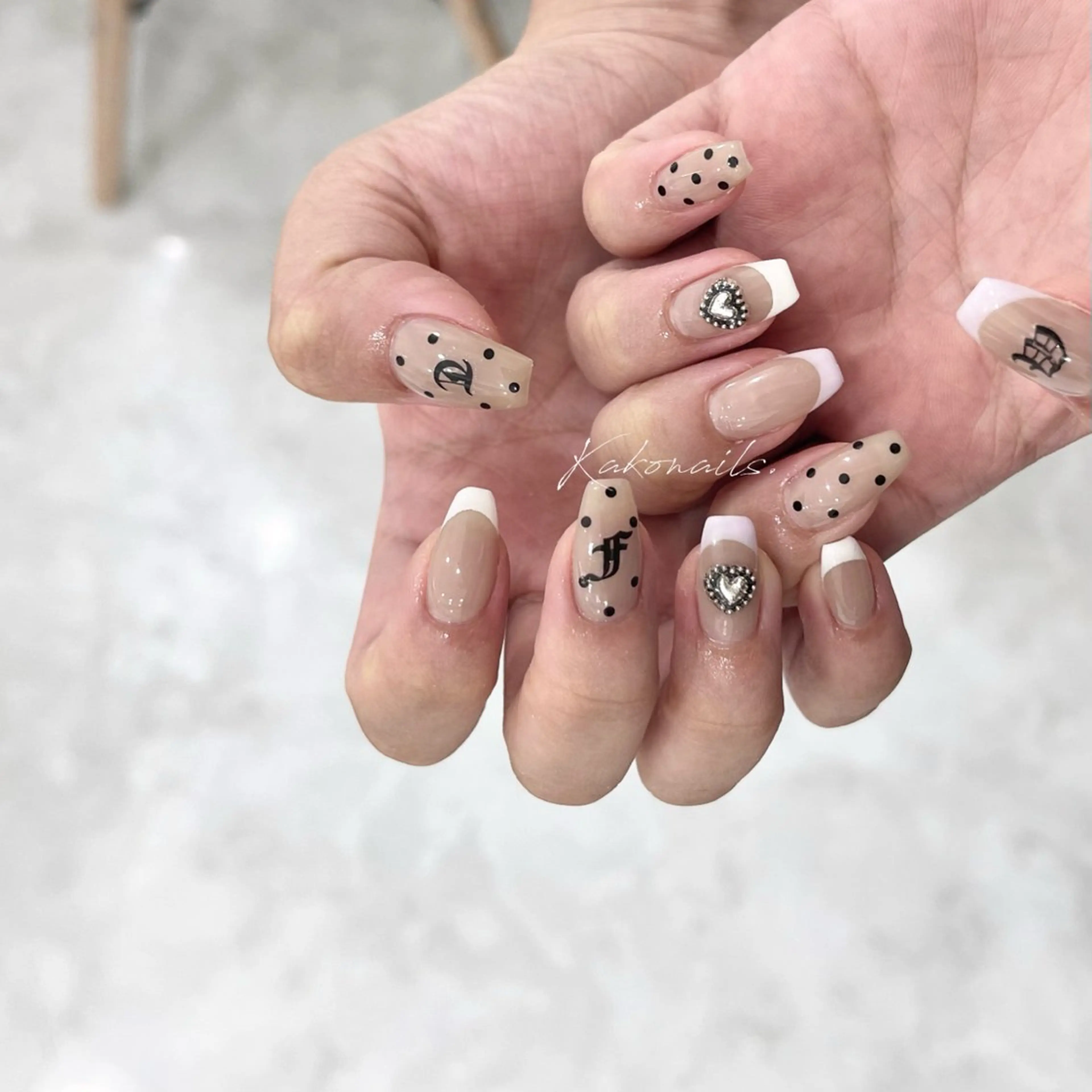 ネイル ハンドネイル フットネイル KAKO momo京橋のネイルデザイン