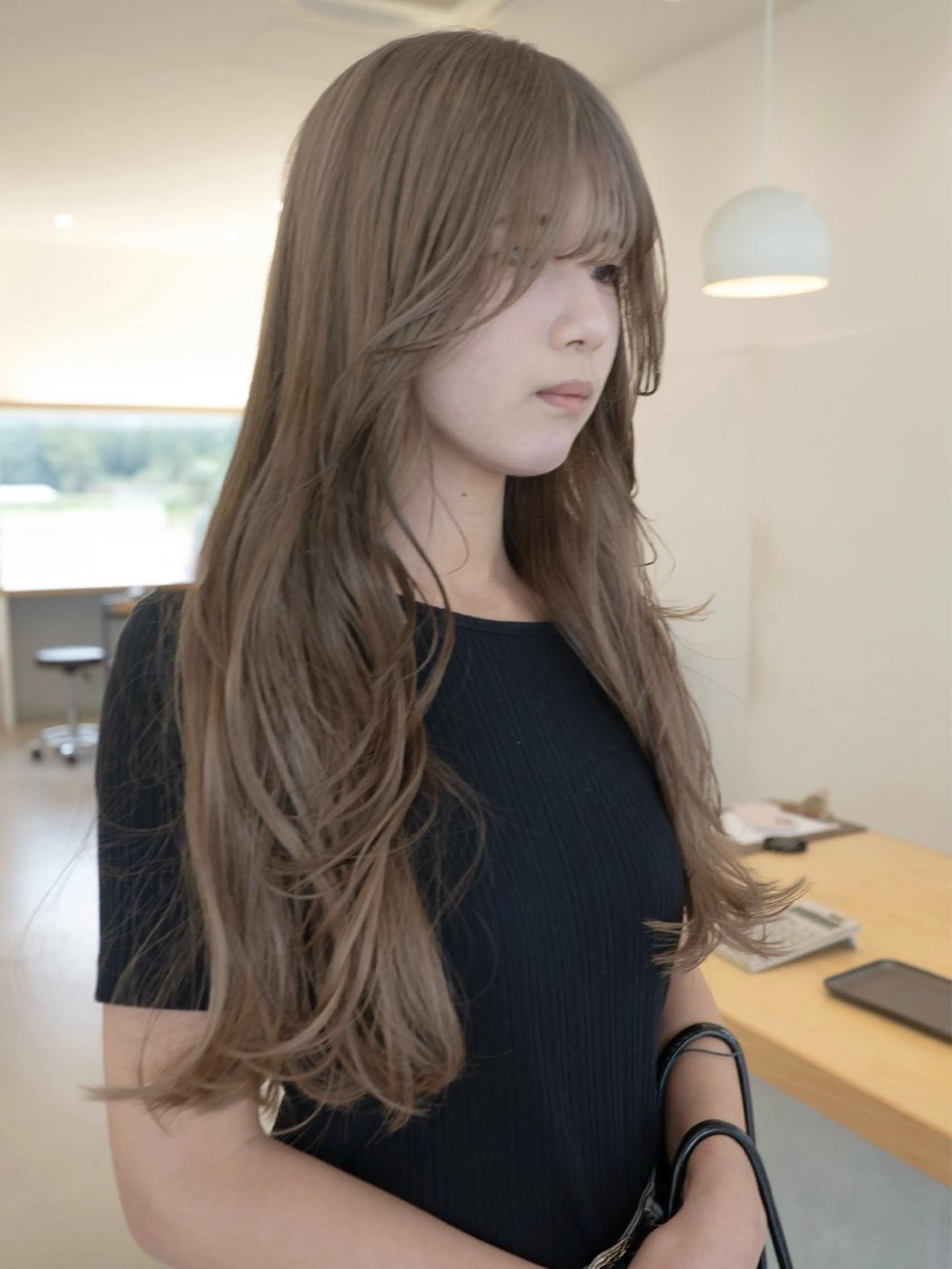 ロング カラー カット ヘアカラー 古畑 愛美のヘアスタイル