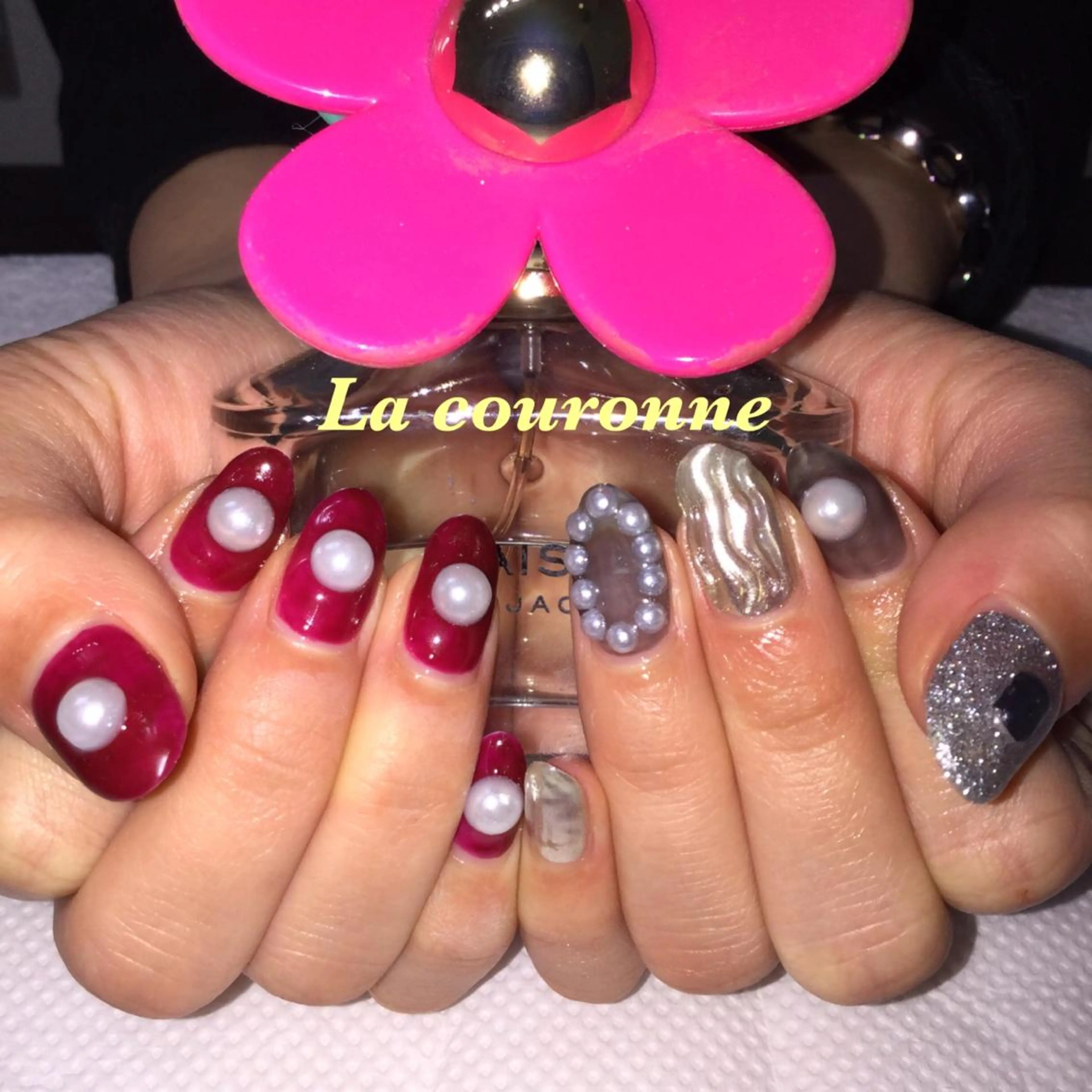 ネイル Lacouronne NATSUMIのネイルデザイン