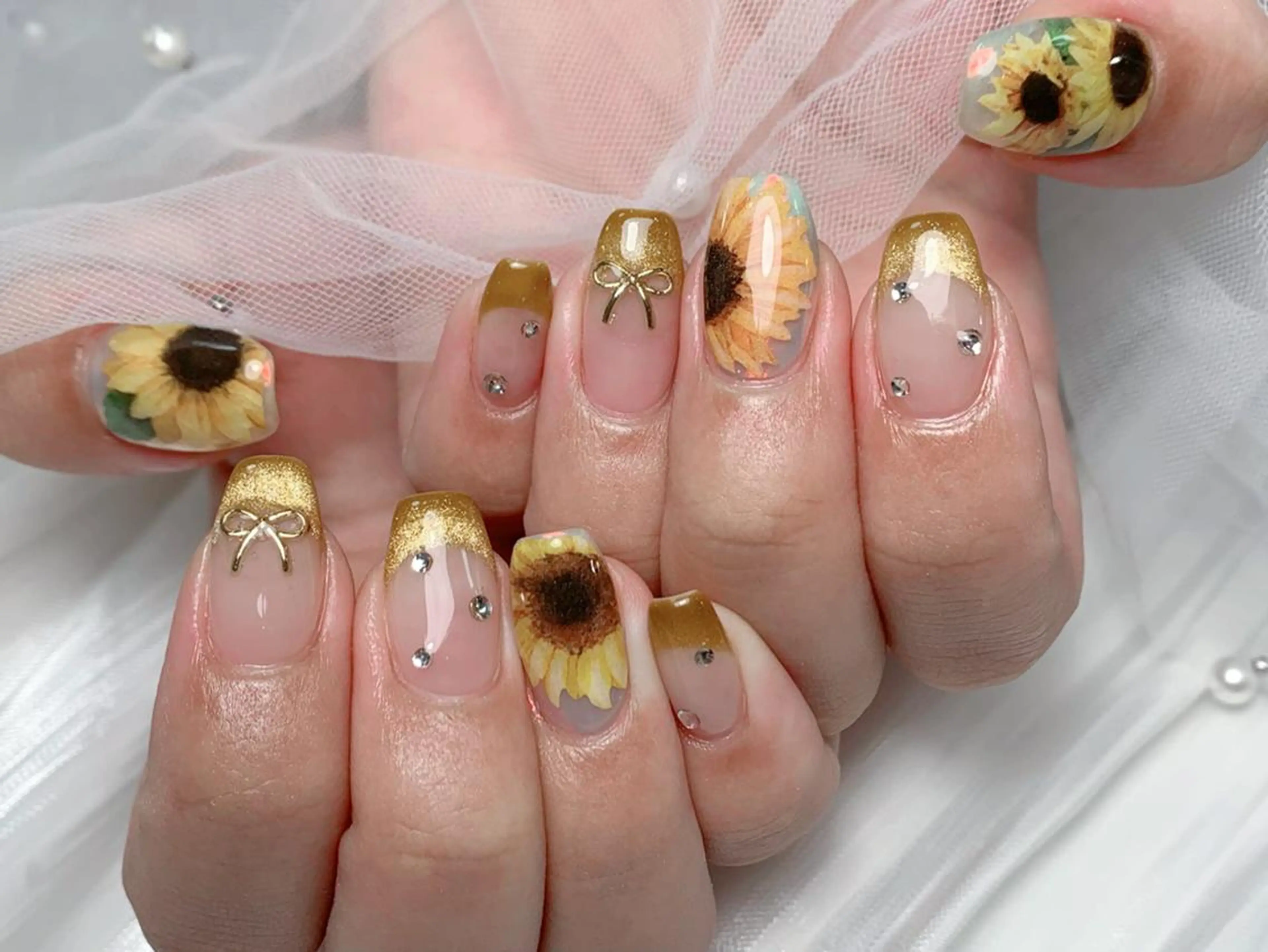 ネイル 持ち込み ハンドネイル ハンドケア 小林 凛のネイルデザイン