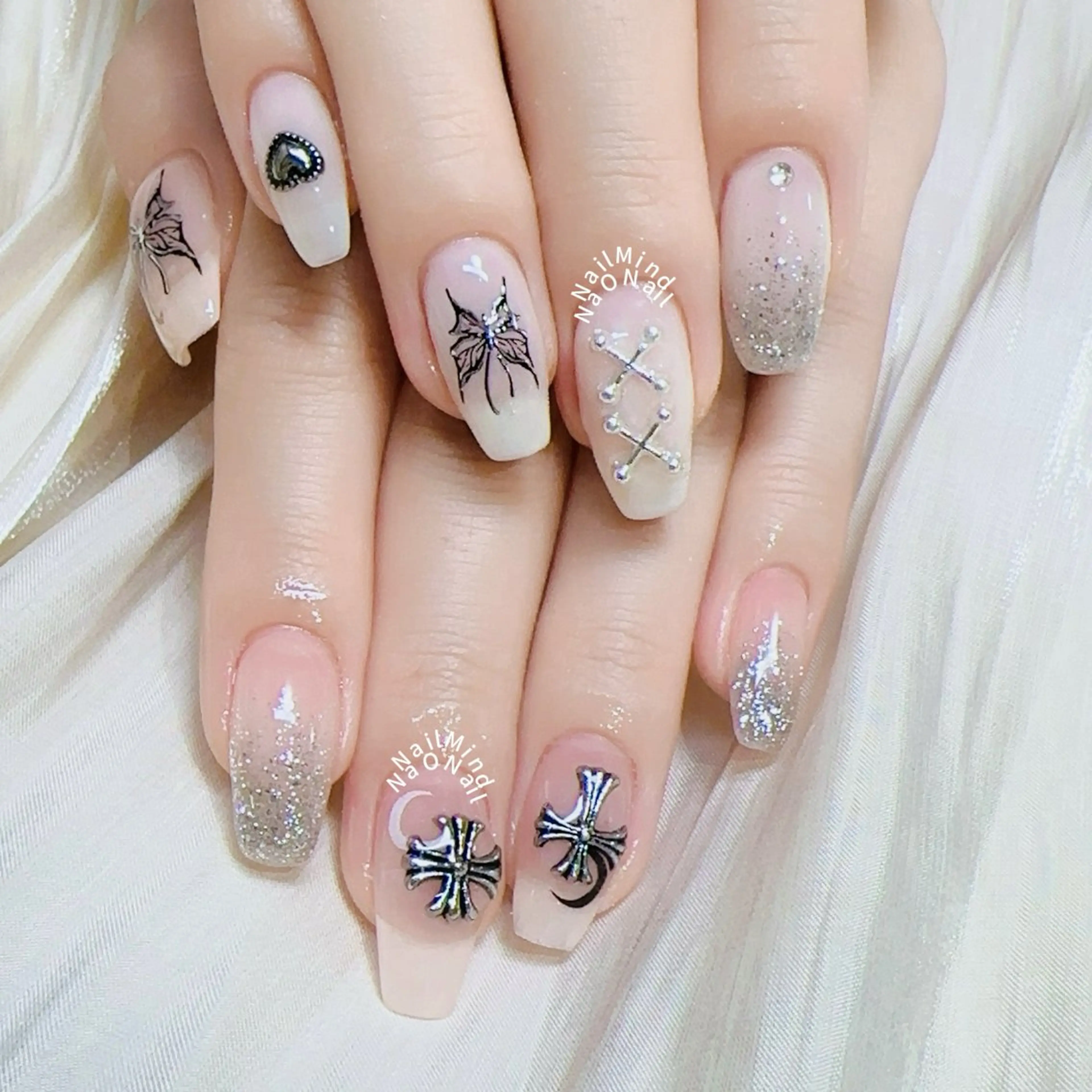 ネイル ハンドネイル Nail Mind (NaONail）のネイルデザイン