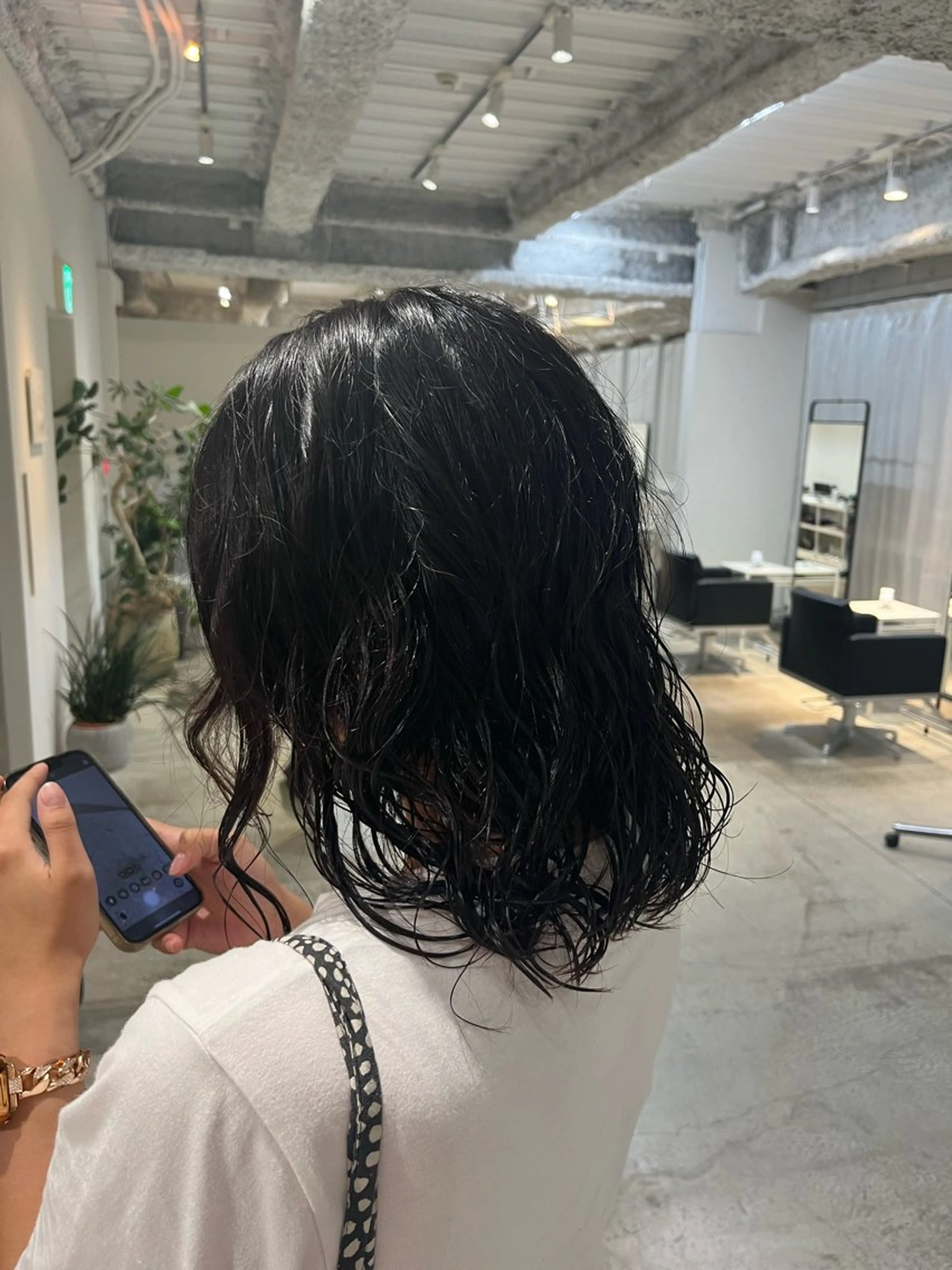 ミディアム パーマ ミディアムパーマ 宇佐美佳／美髪 ストレート/縮毛矯正のヘアスタイル