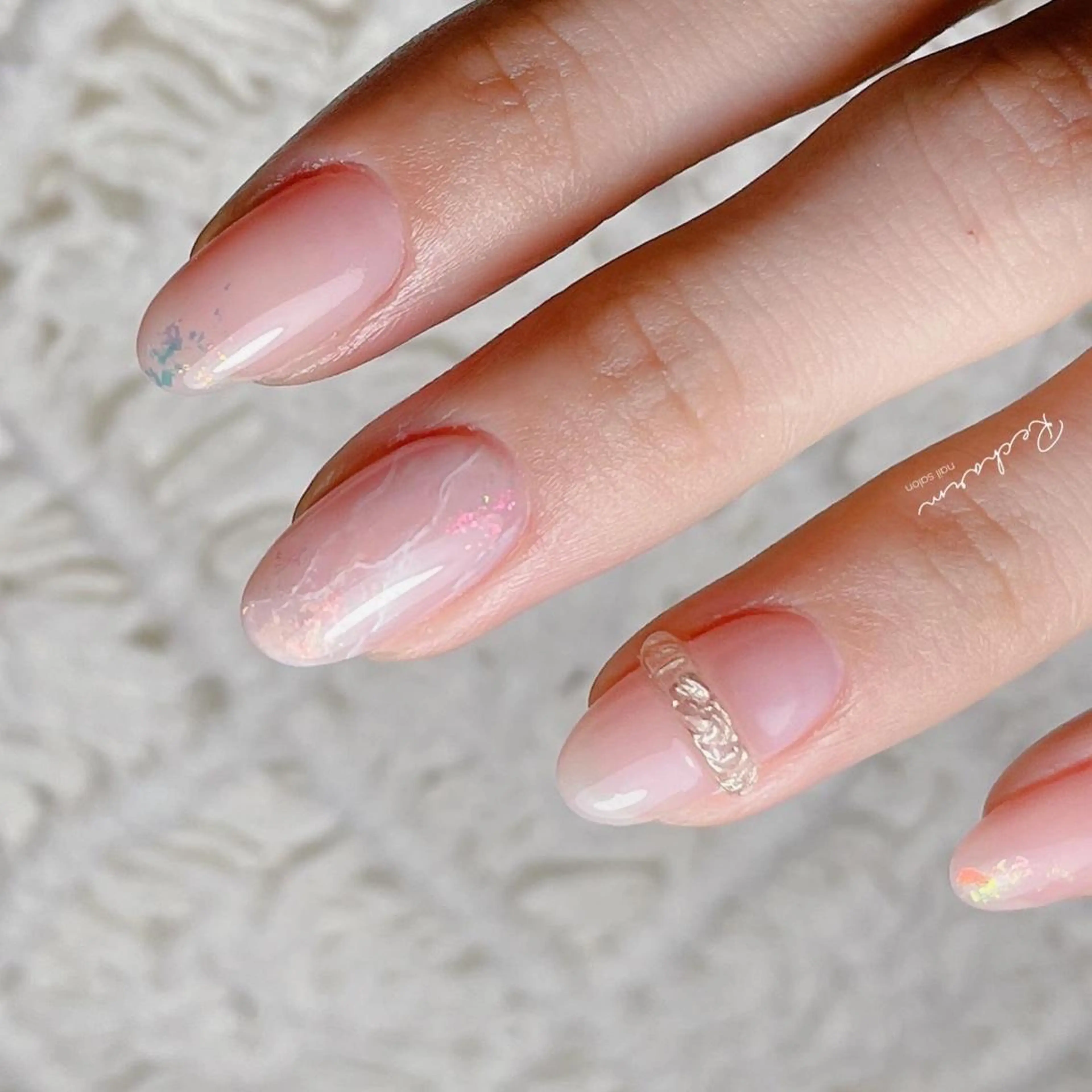 ネイル Recharm所属・川浜 みどりのネイルデザイン