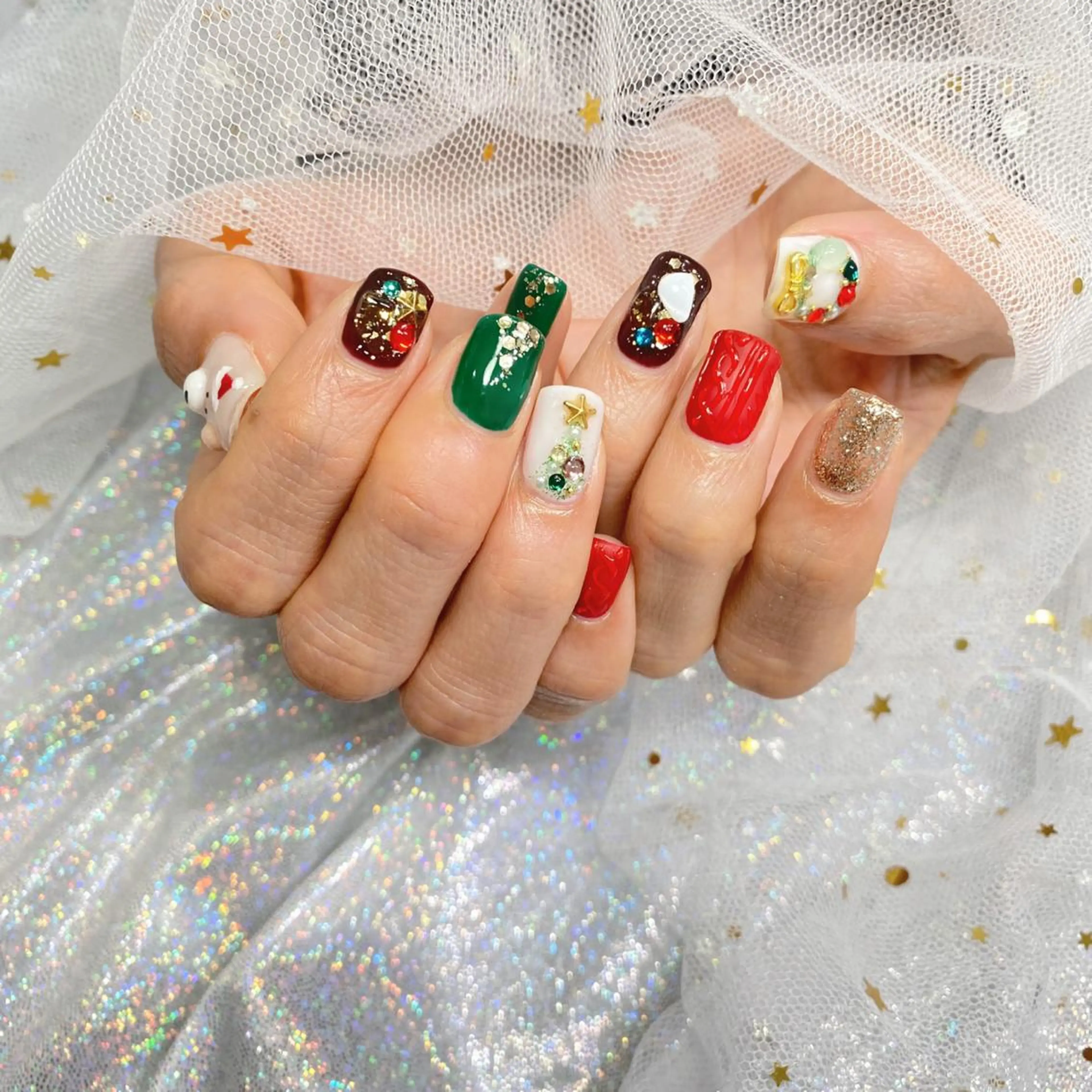 ネイル Nail Salon & MORE.のネイルデザイン