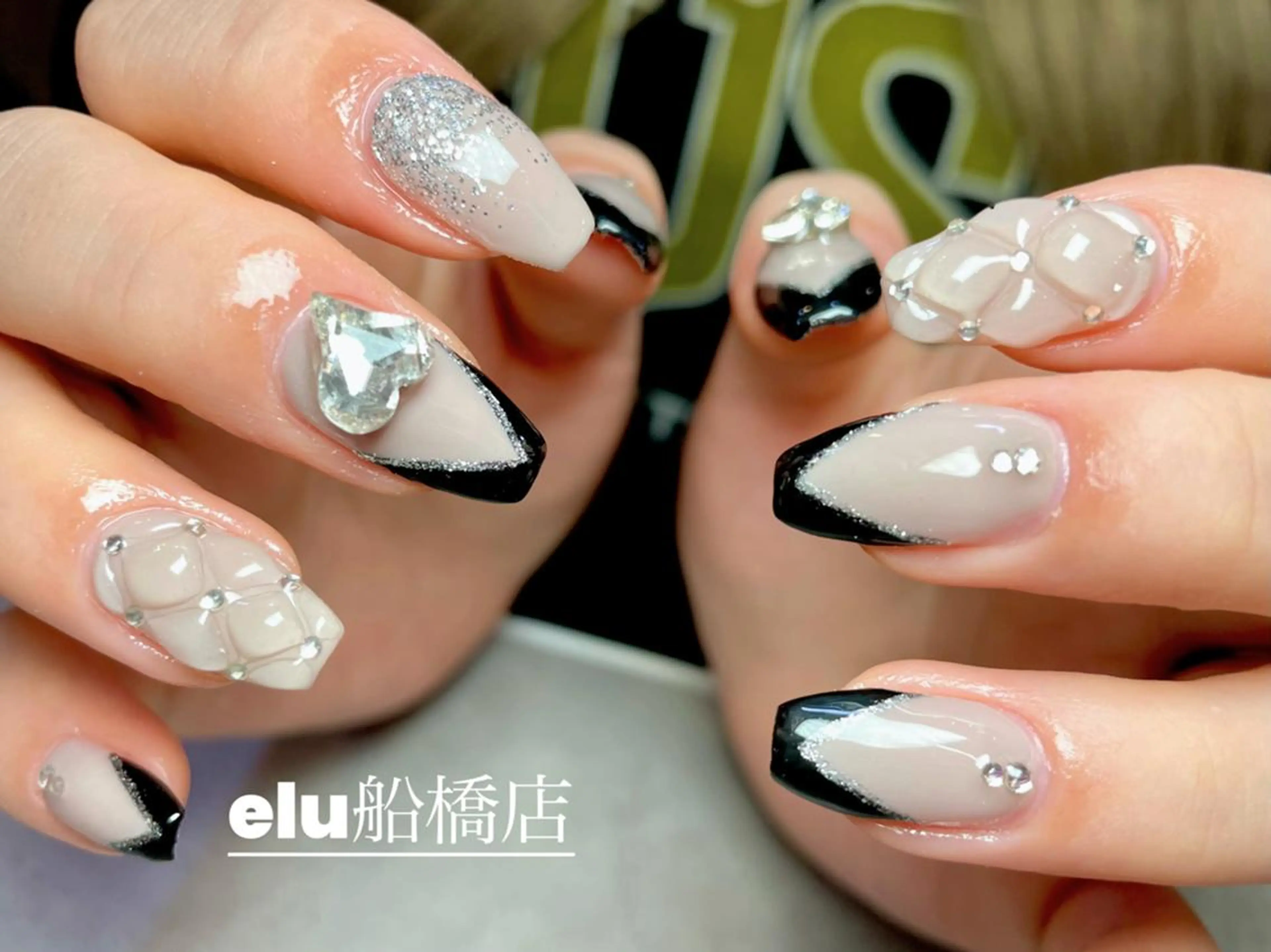 ネイル LIBEA所属・LIBEA :nail&eyeのネイルデザイン