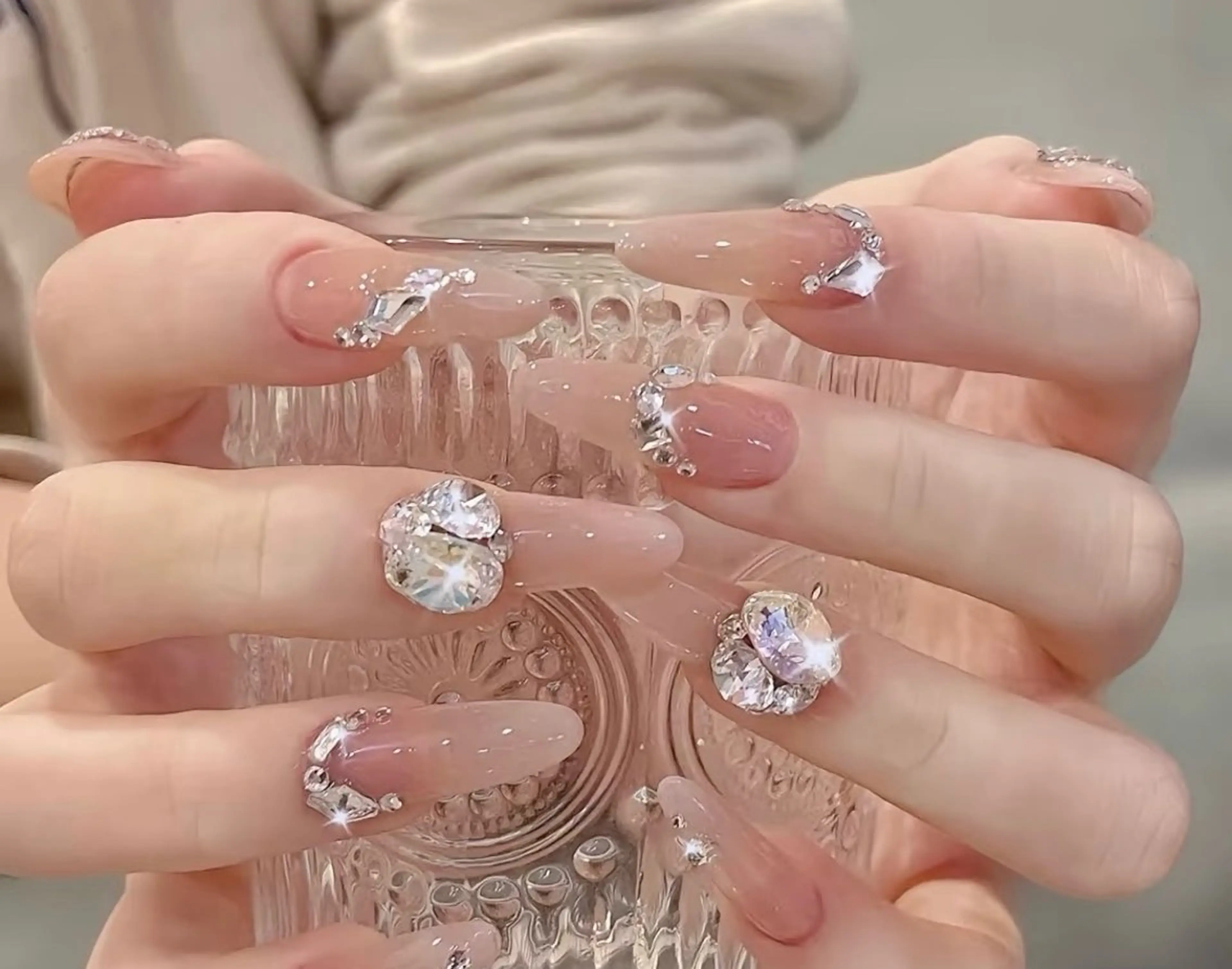 ネイル 高木 維麗絲のネイルデザイン