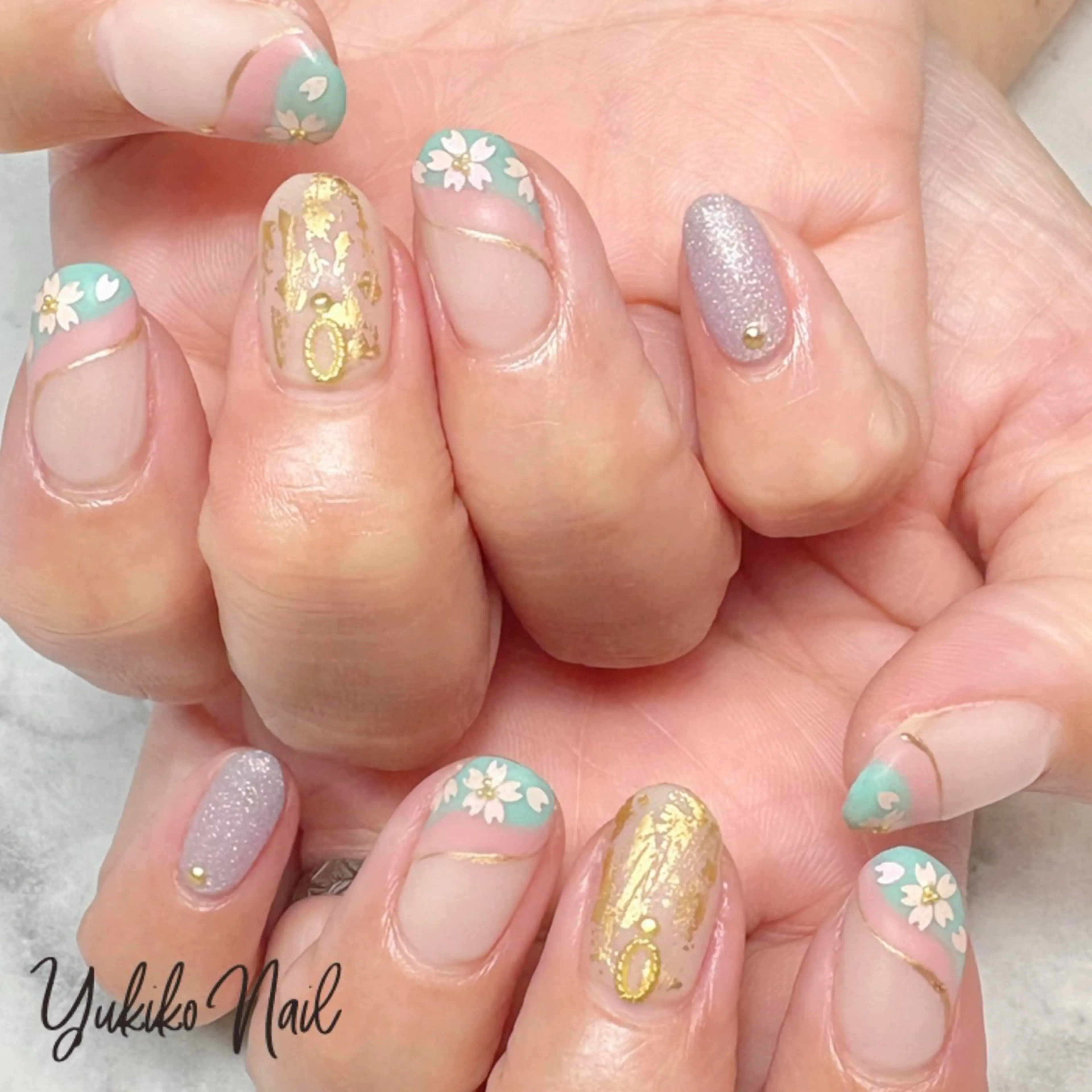 ネイル 桜ネイル グリーン マットネイル ピンク 春ネイル ハンドネイル ユキコ ネイルのネイルデザイン