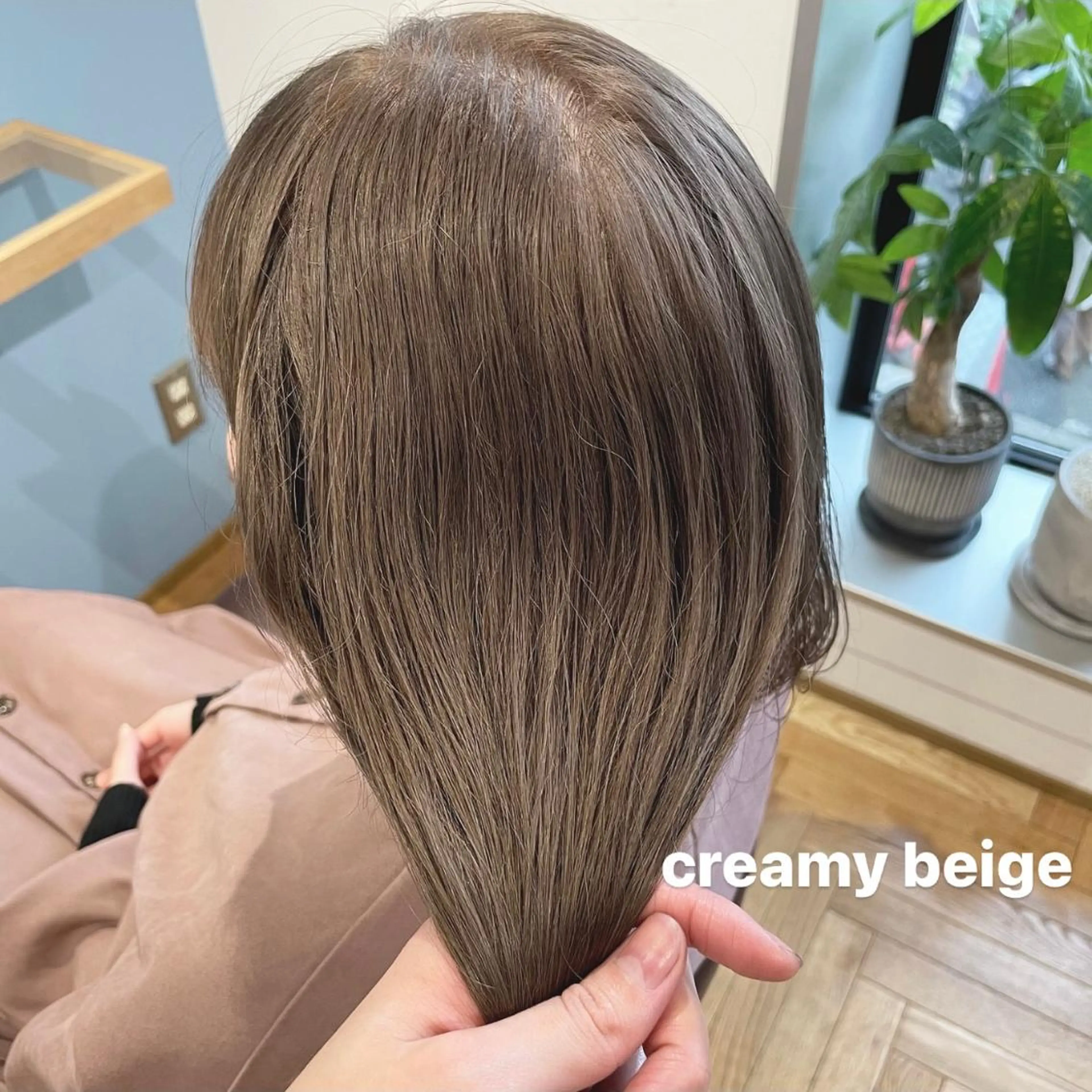 セミロング カラー パーマ ヘアアレンジ マツエク・マツパ ベージュカラー トレンド眉🌈✨ arisaの眉毛・アイブロウイメージ