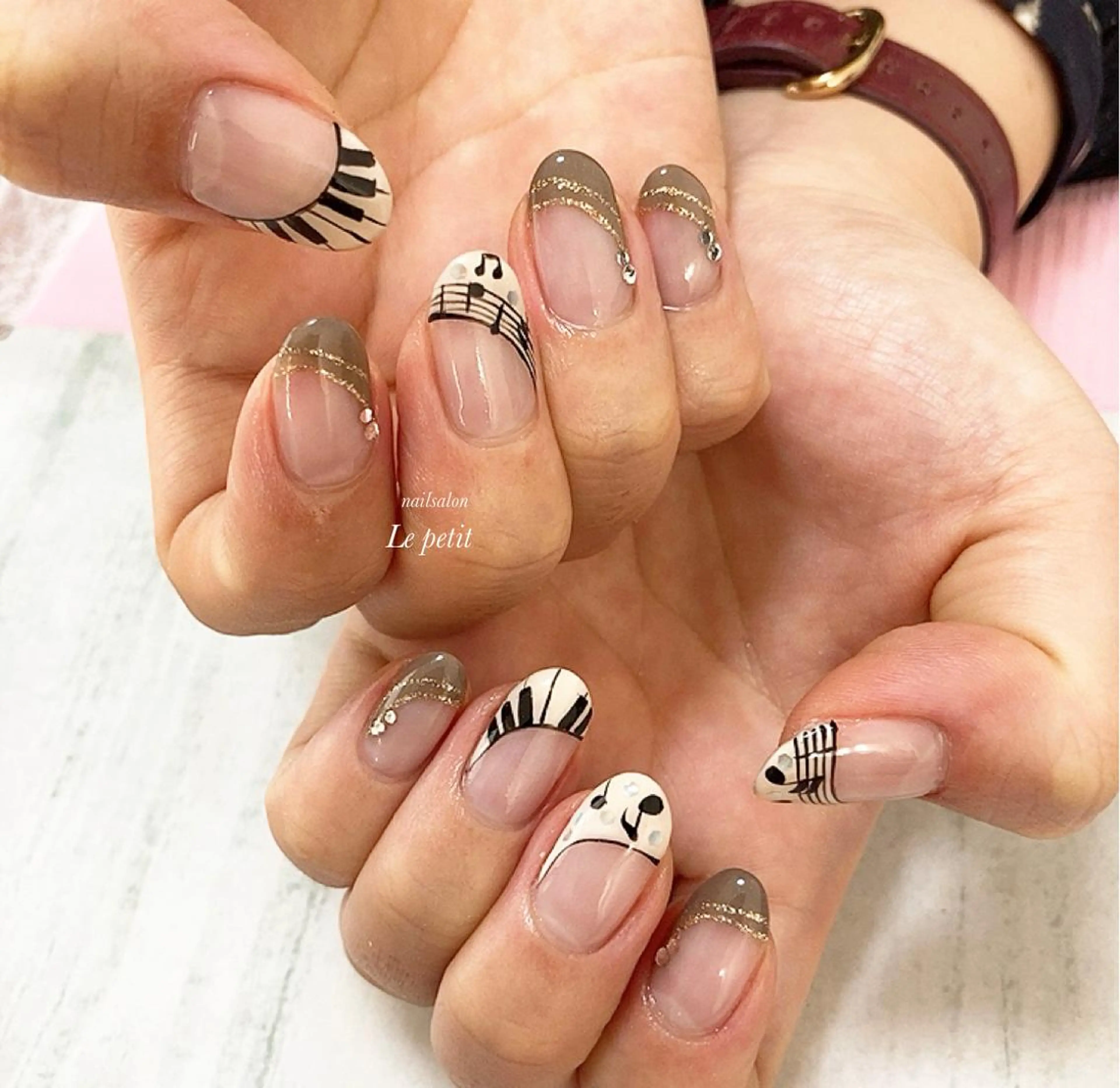 ネイル 石野 広佳のネイルデザイン