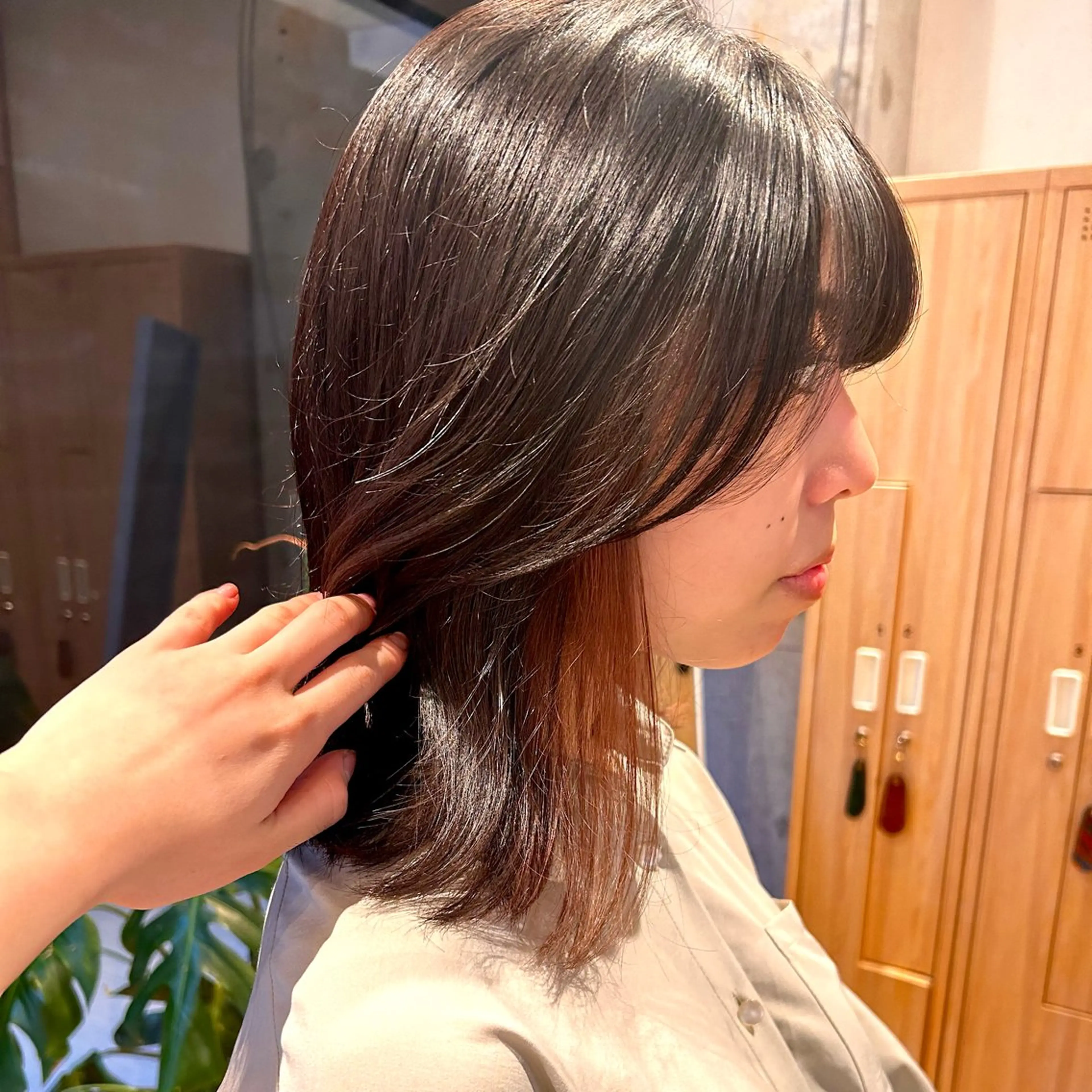 ミディアム カラー ブリーチ イヤリングカラー インナーカラー 透明感/ダブルカラー /kazui🐈のヘアスタイル