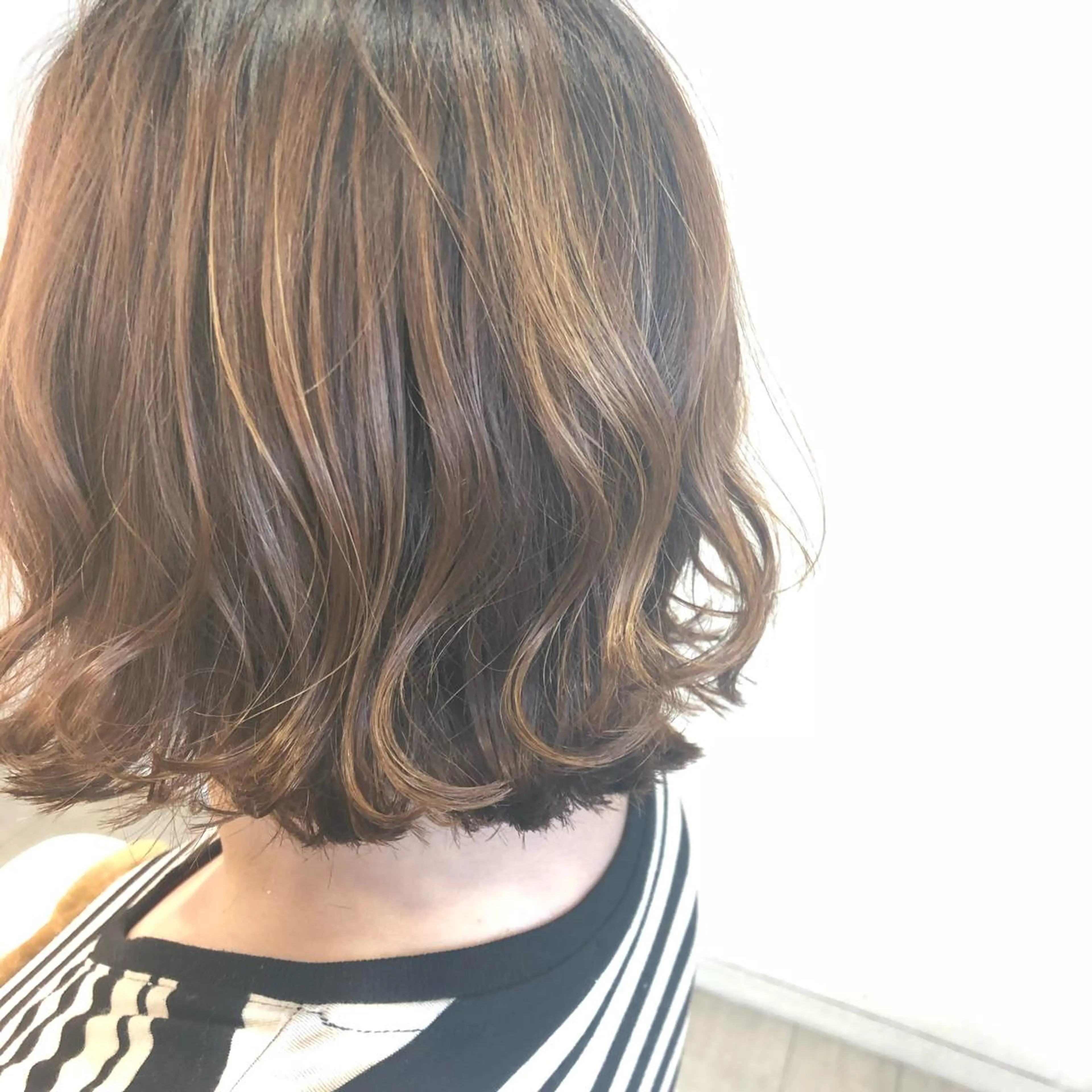 ミディアム ボブ カット ヘッドスパ 松佐 ゆかりのヘアスタイル