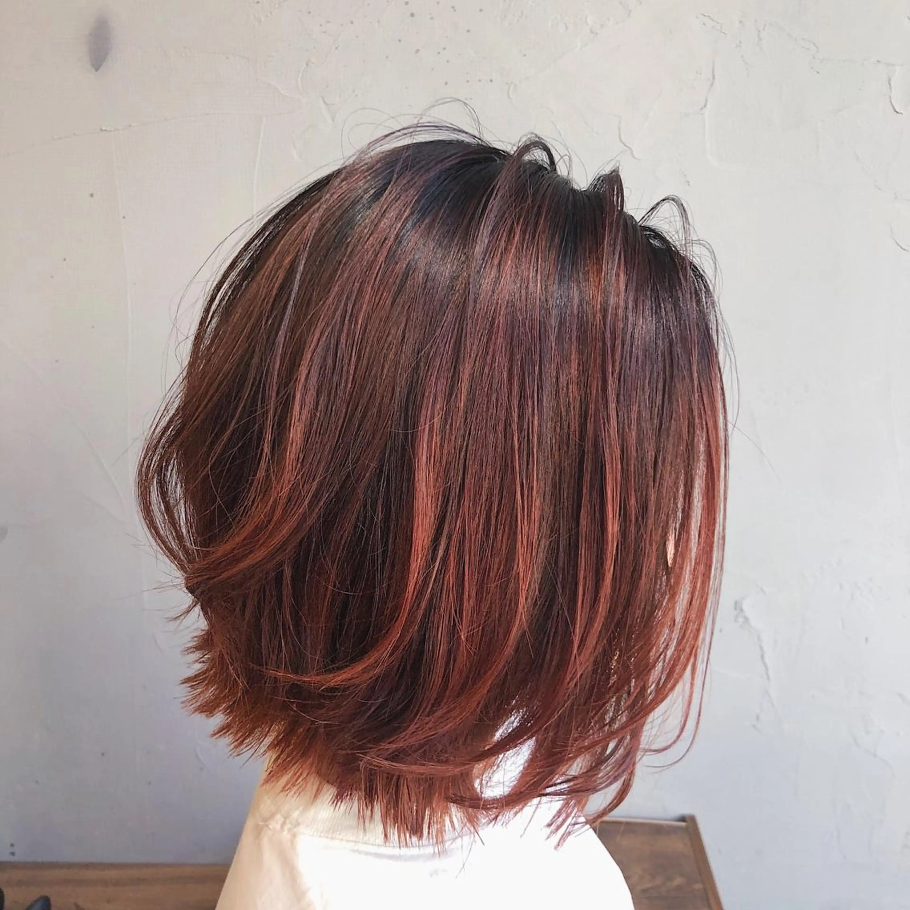 ショート カラー カシス レッドカラー カット ヘアカラー トリートメント CISCO所属・山口 浩之のヘアスタイル