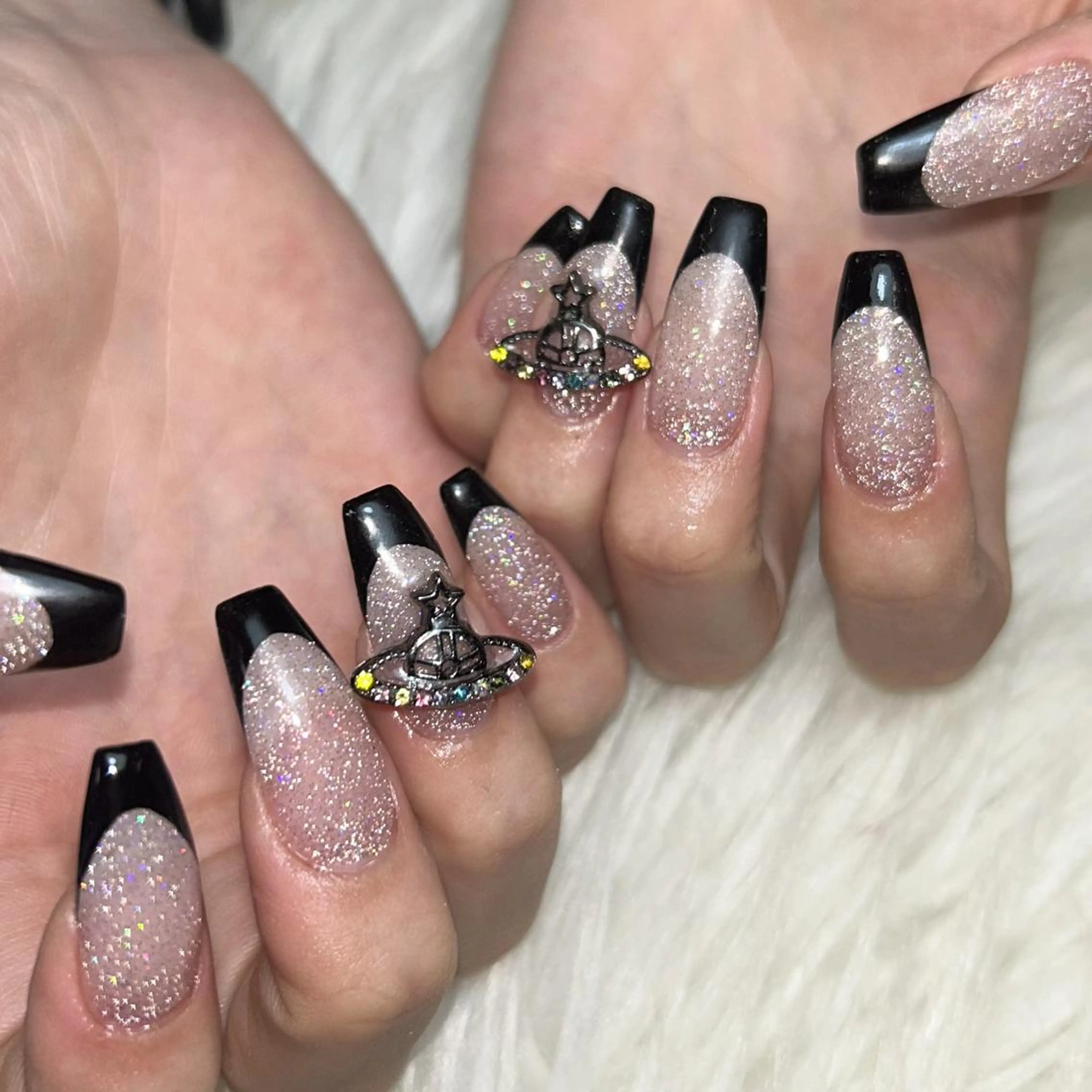 ネイル REBEST南森町 nail🪽のネイルデザイン