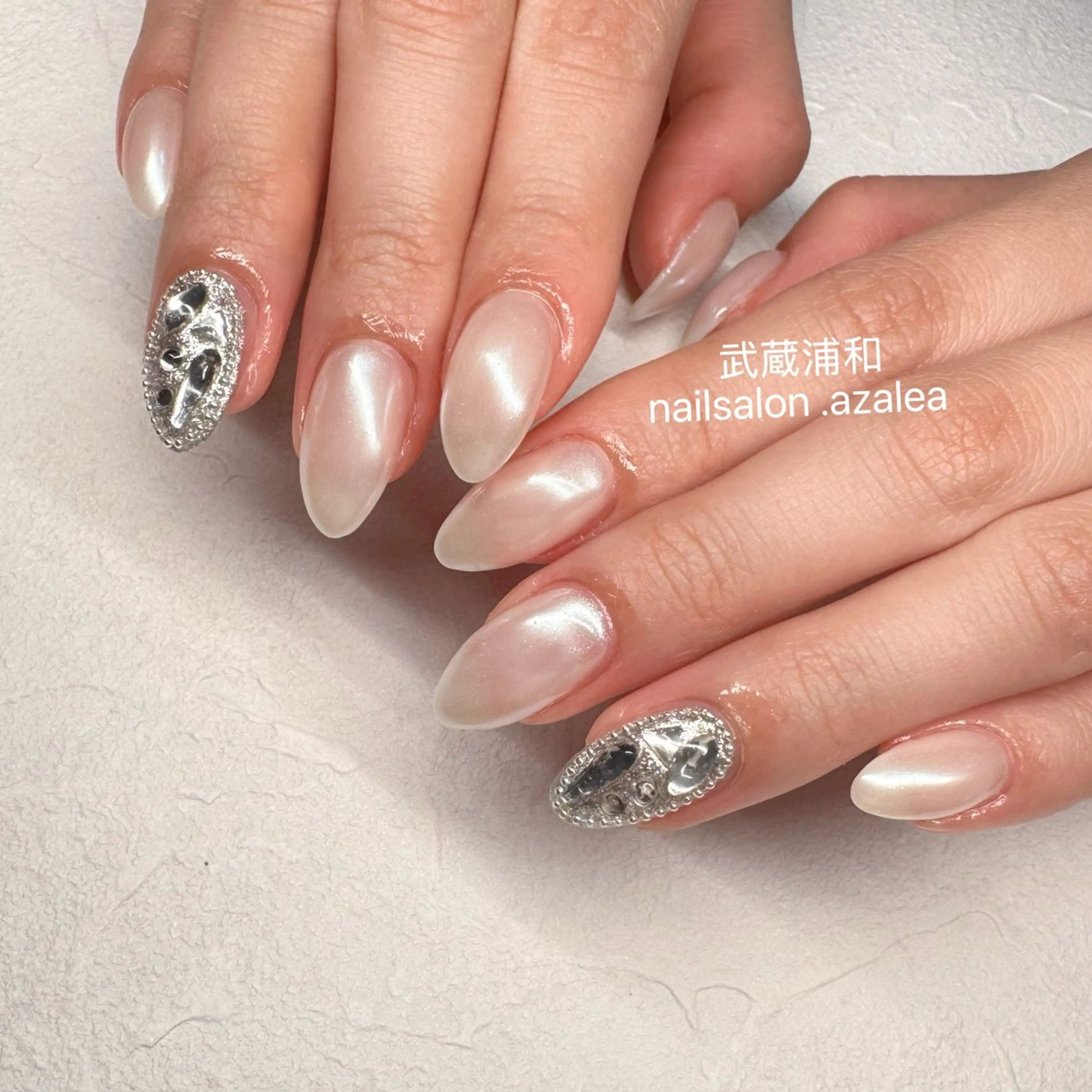 ネイル ハンドネイル R inのネイルデザイン