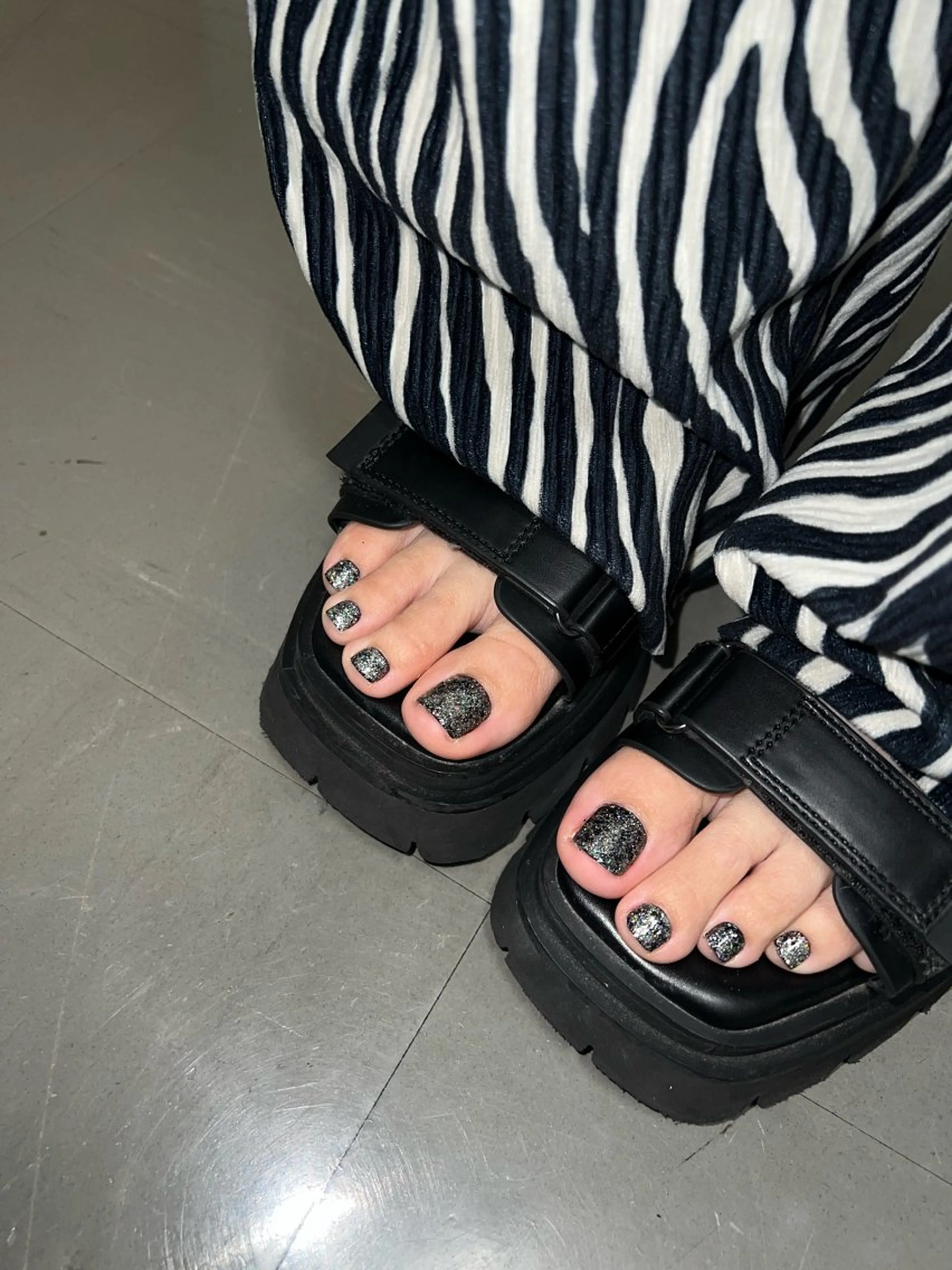 ✨オフ込み✨ フット ワンカラー🩷🩵の写真