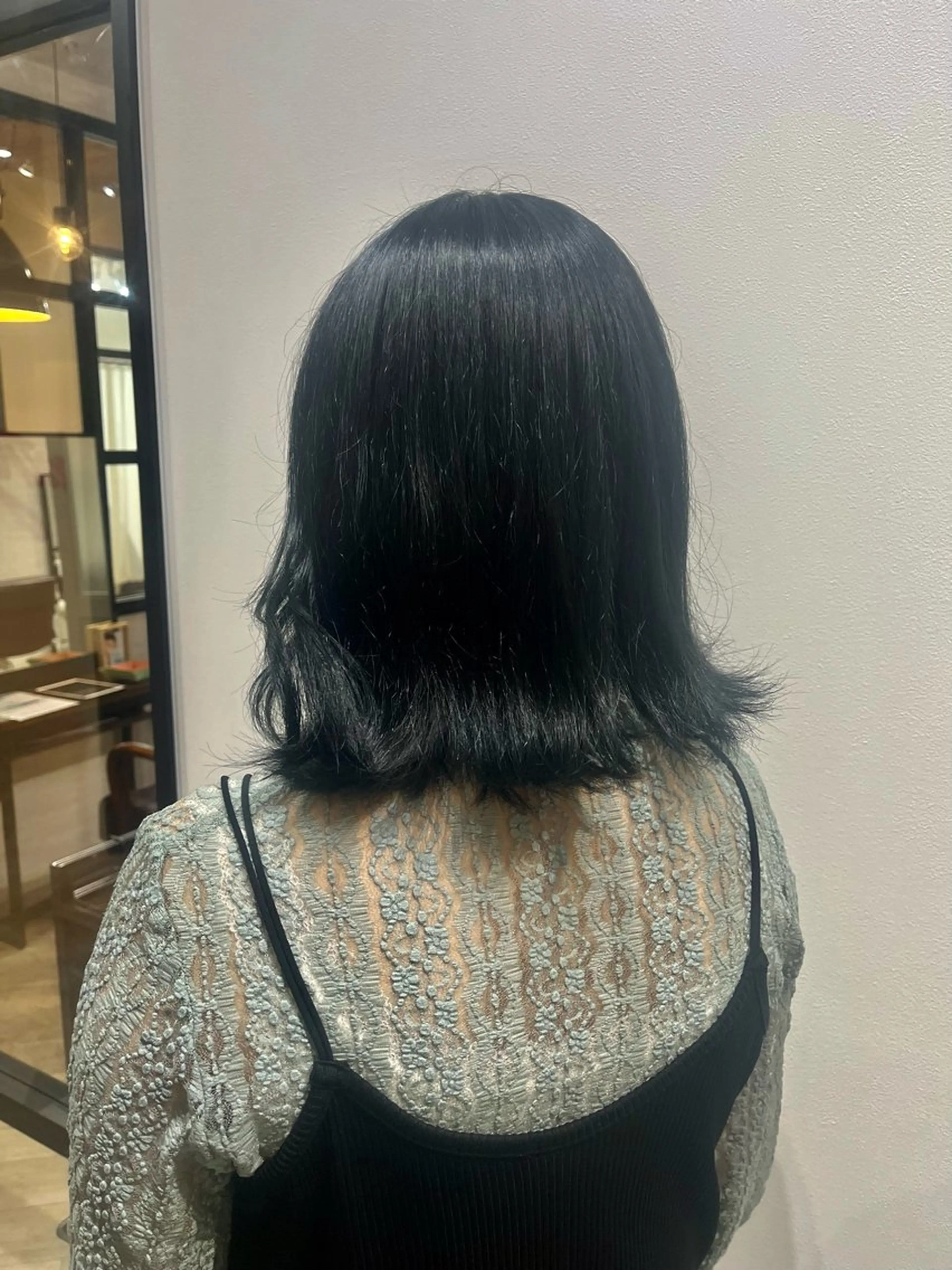 ミディアム カット ヘアカラー トリートメント 艶カラー推し！ なかはらあかりのヘアスタイル