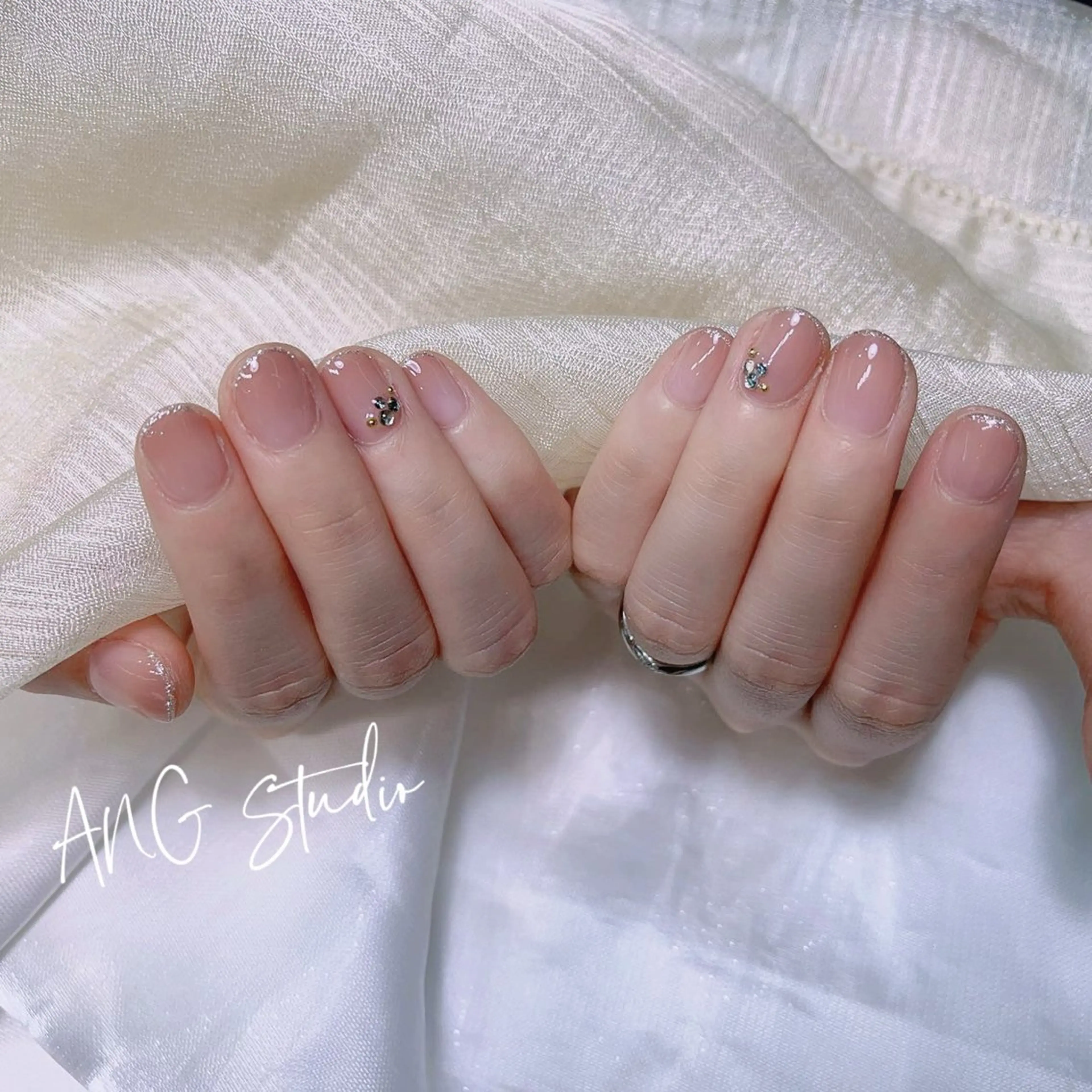 ネイル ハンドネイル ハンドケア ANG Studioのネイルデザイン