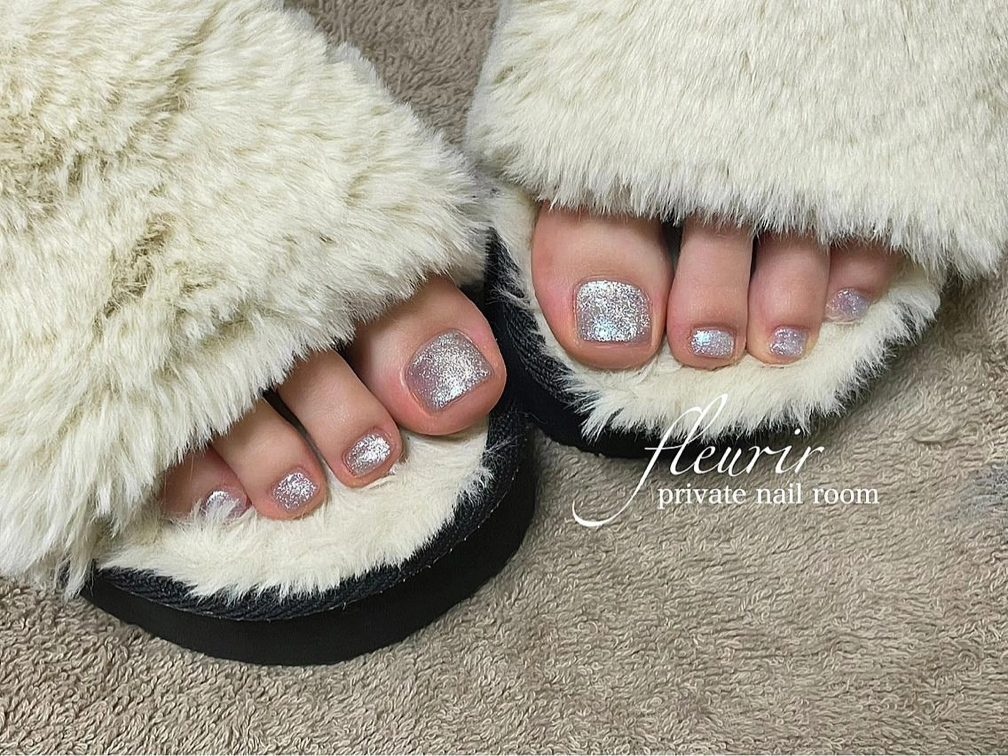 ネイル オーロラネイル フットネイル マグネットネイル ピンク パープル フルリール 【プライベートサロンのネイルデザイン