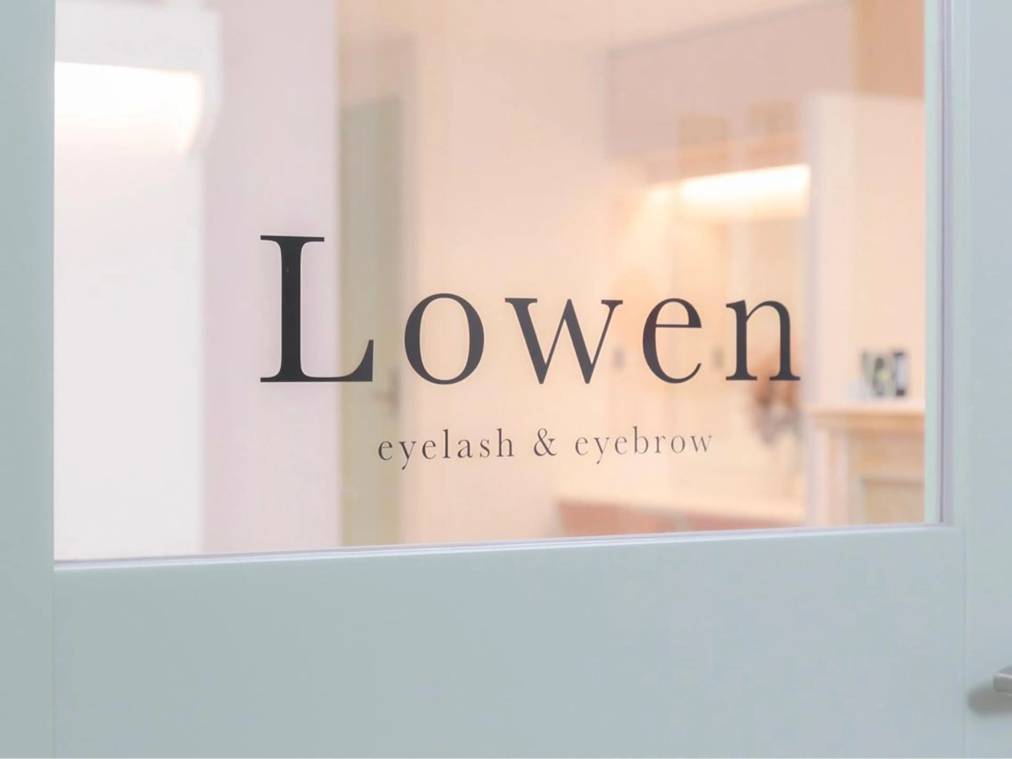 マツエク・マツパ マツパ Lowen 京都市役所前のマツエク・マツパデザイン