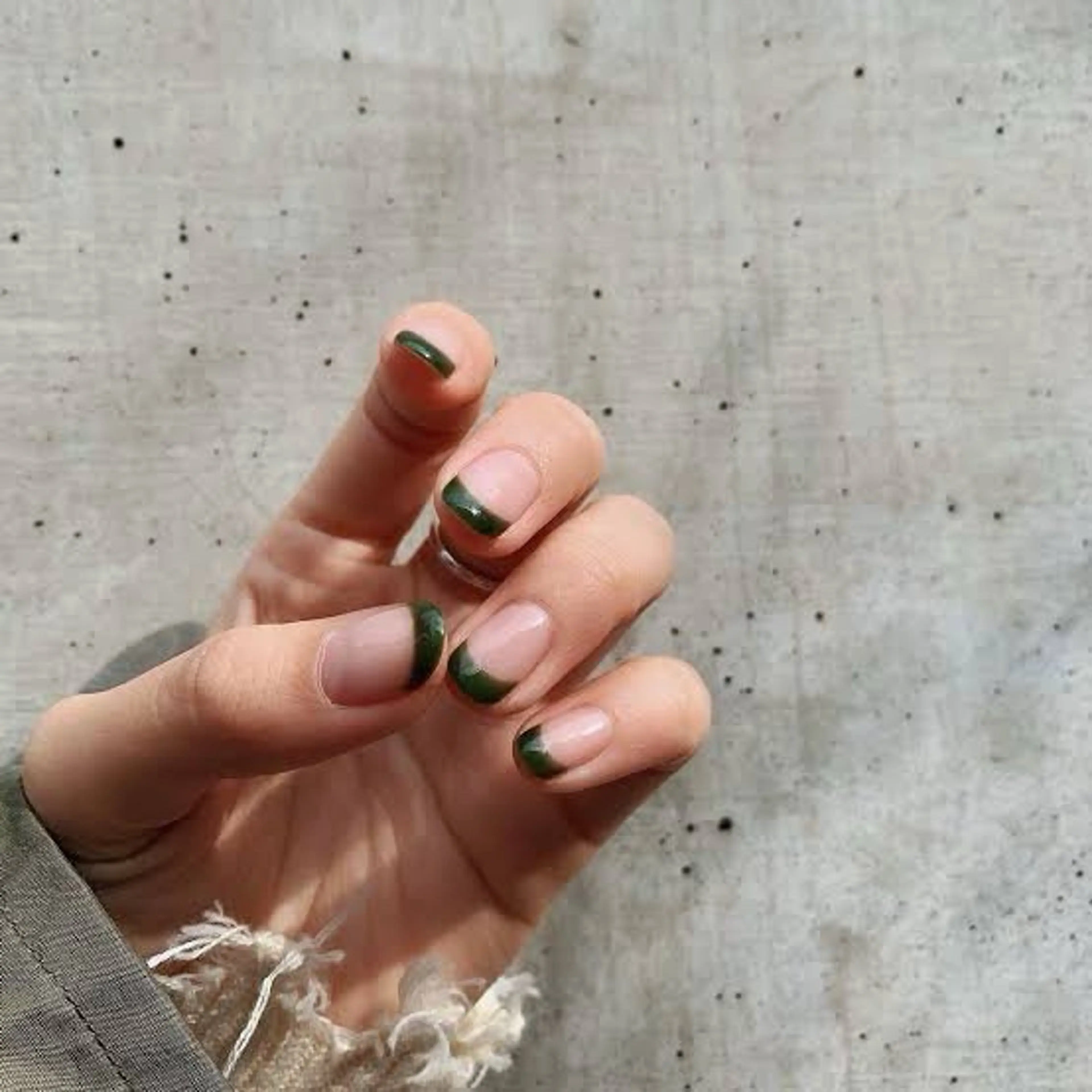 ネイル フレンチネイル ハンドネイル フットネイル nakajima kuraraのネイルデザイン