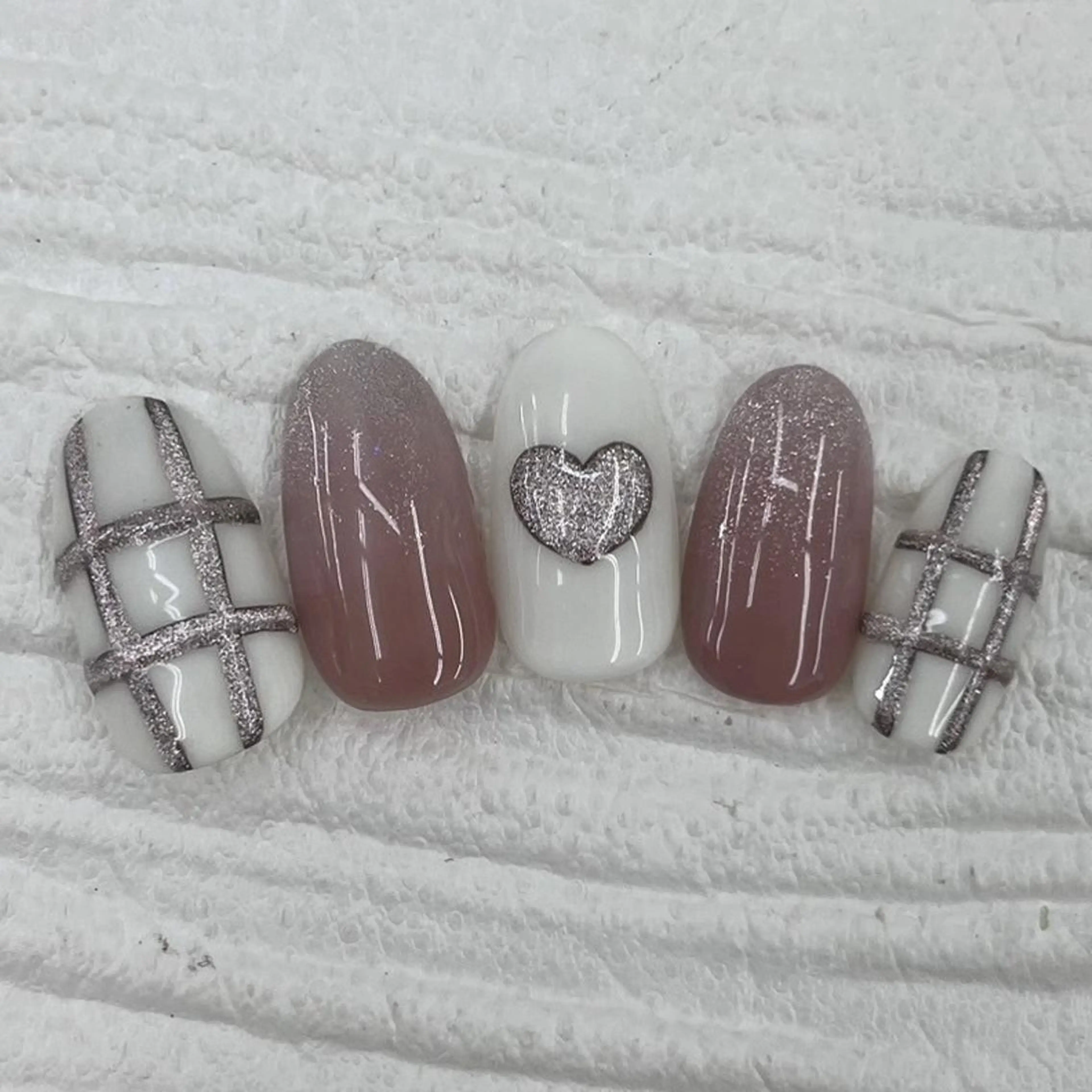 ネイル Nail salon Honey Beeのネイルデザイン