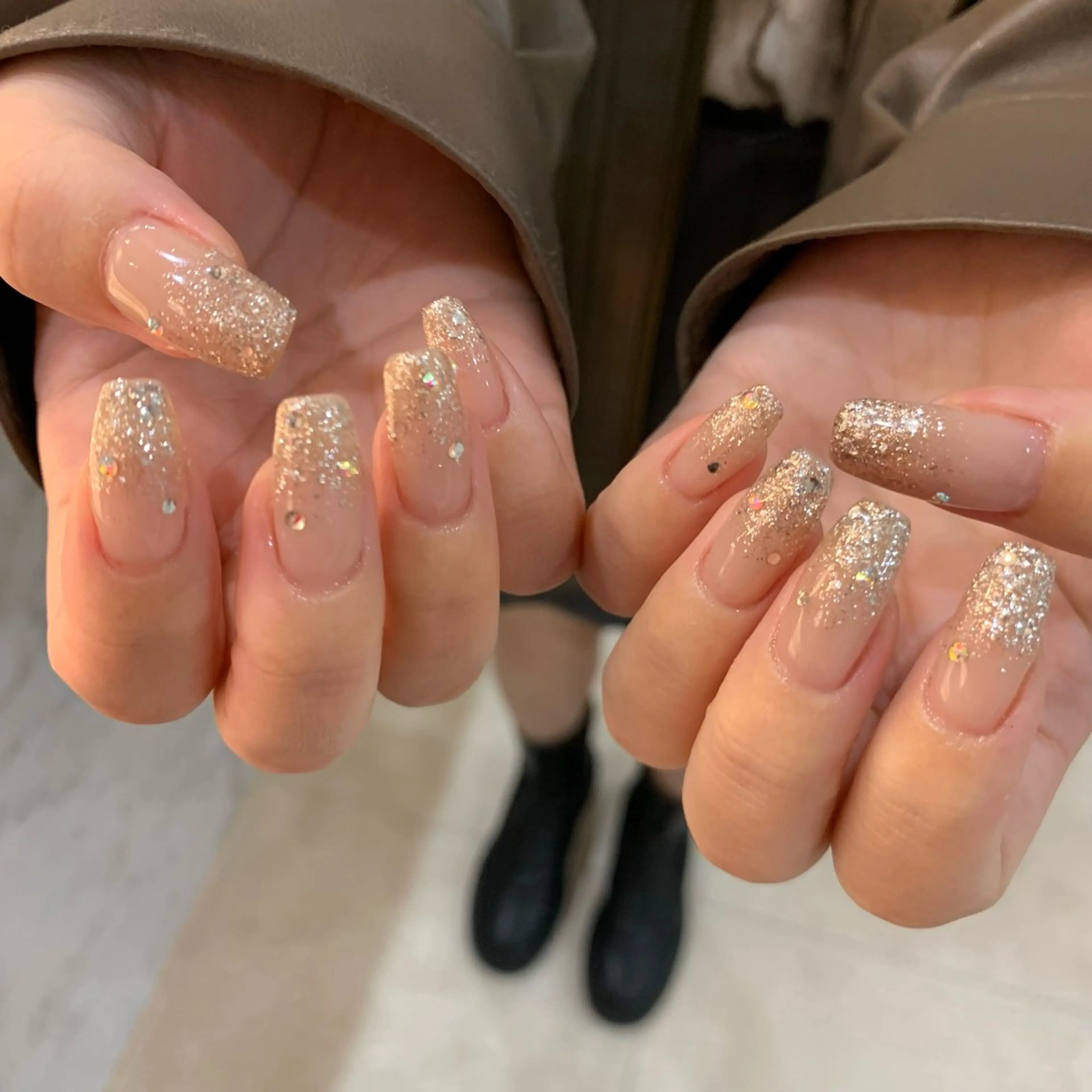 ネイル キラキラネイル ゆびノさき茨木店 ニュアンス/アートのネイルデザイン