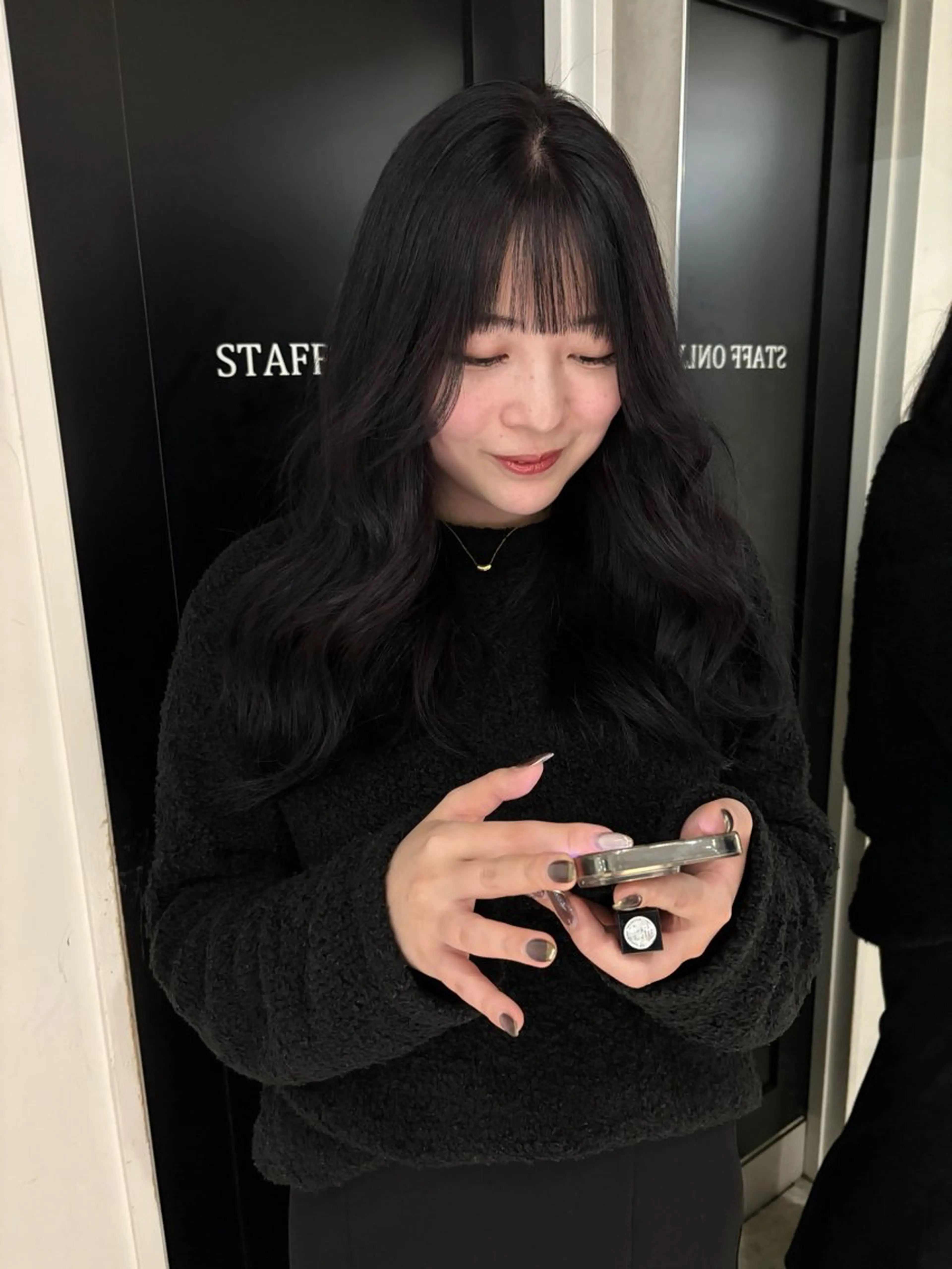 セミロング カラー yurika☁️ 似合わせ｜レイヤーのヘアスタイル